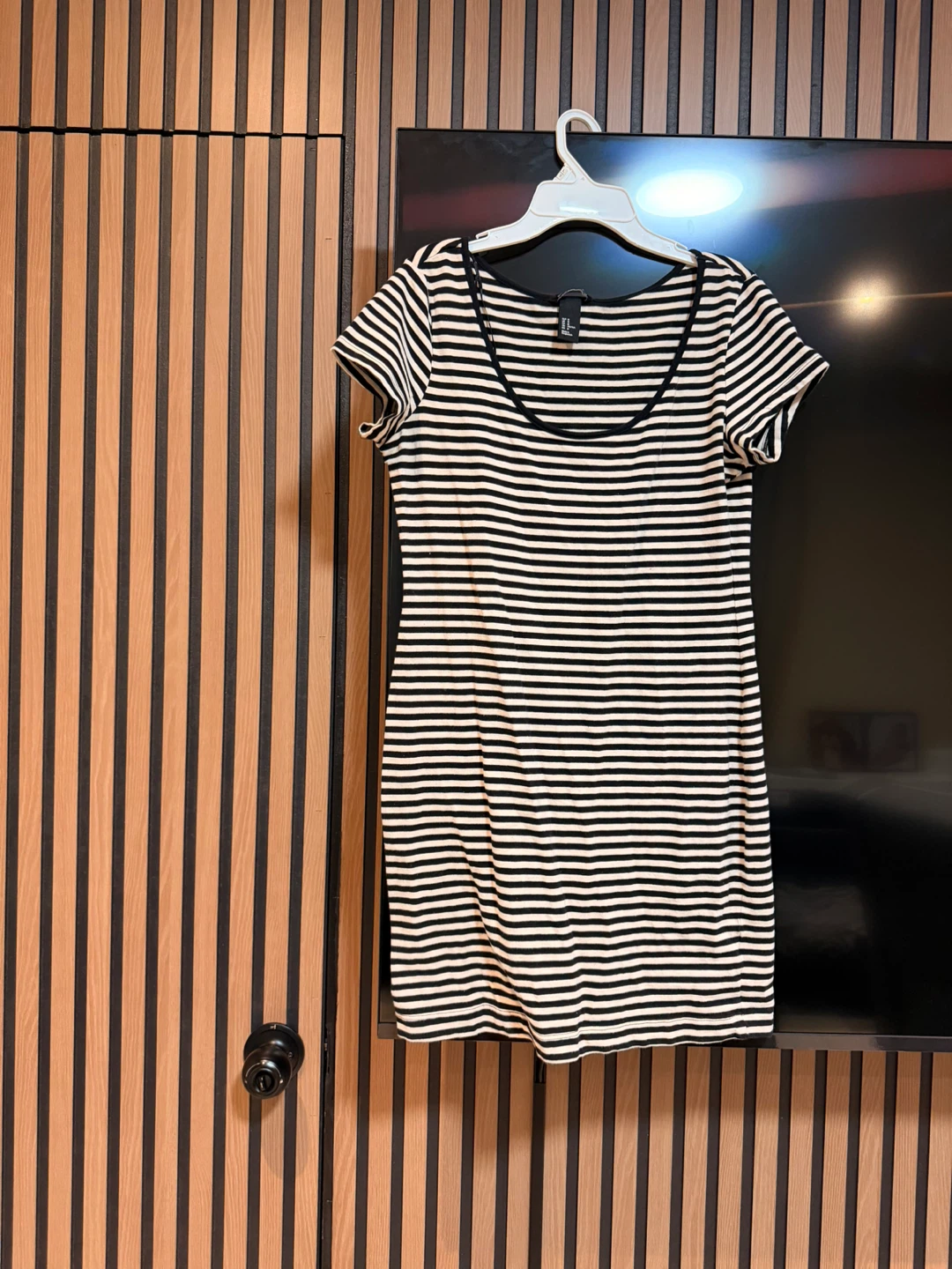 H&M Striped Short Sleeve Dress
