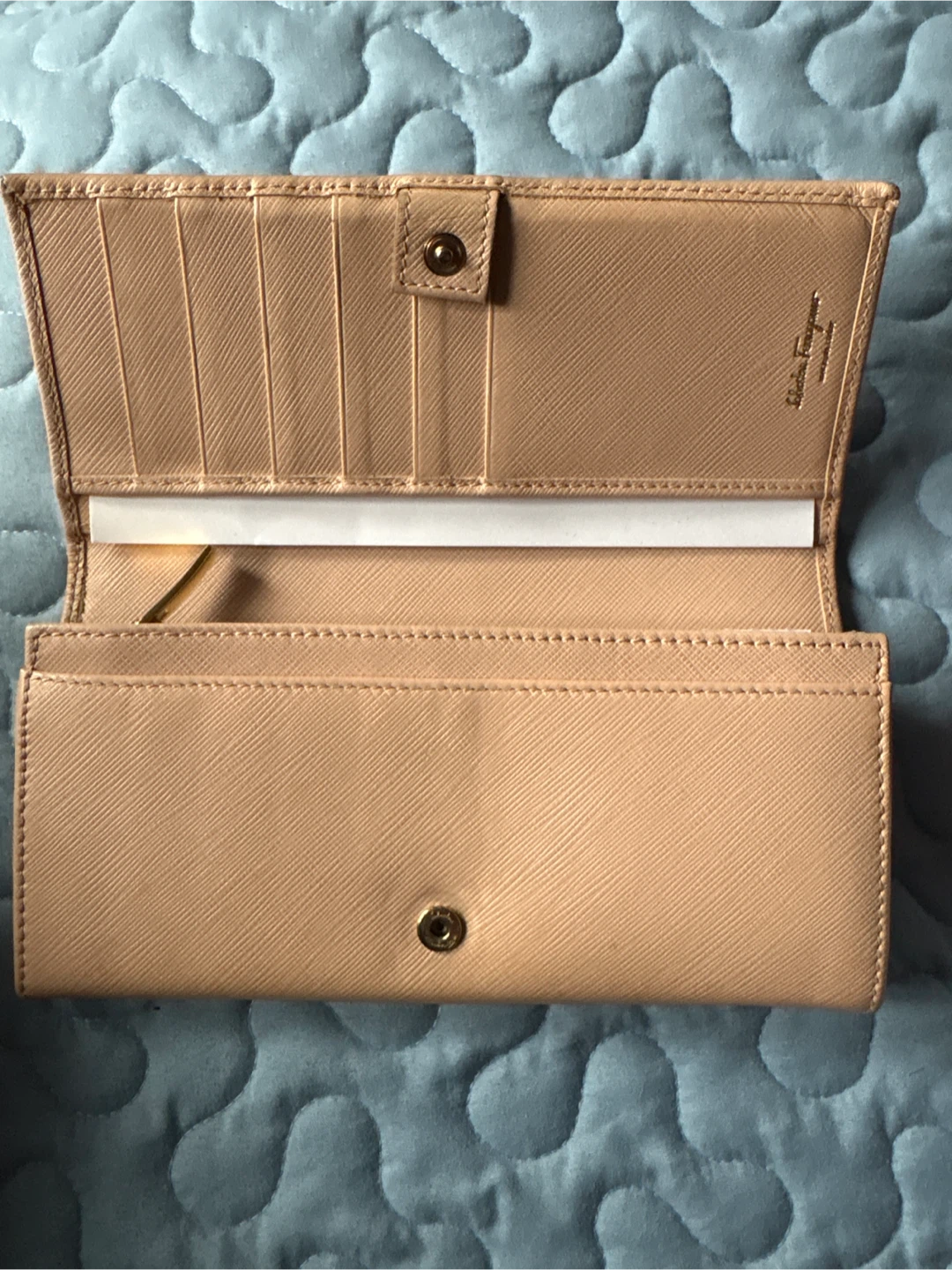 Salvatore Ferragamo Beige Leather Continental Wallet - photo 2