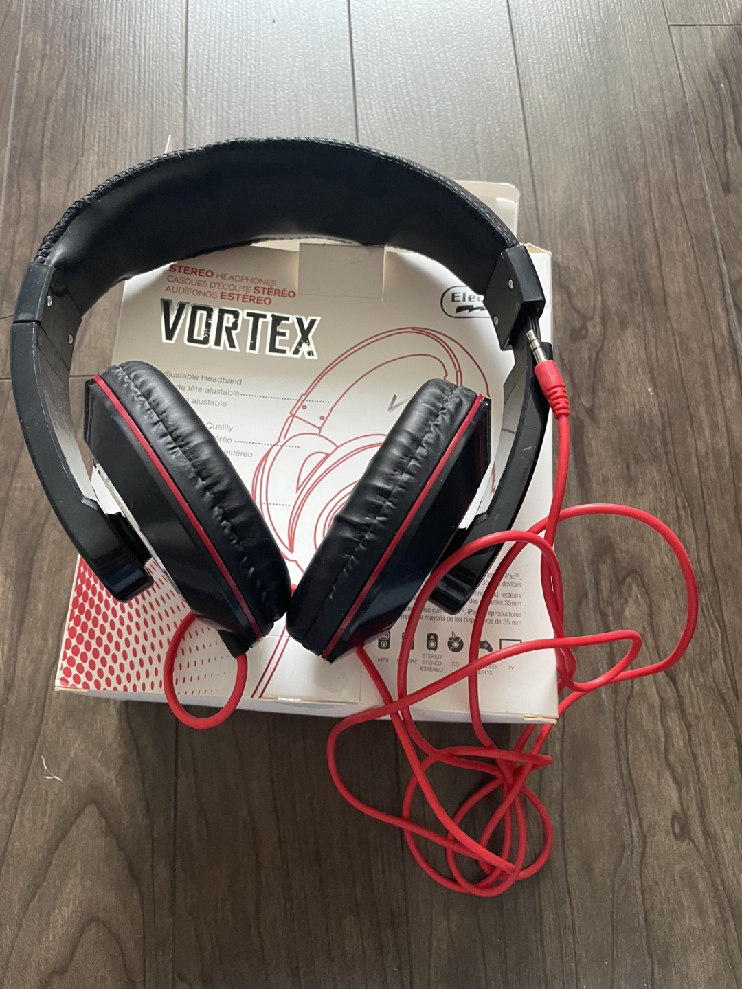 Vortex Stereo Headphones with Red Cord
