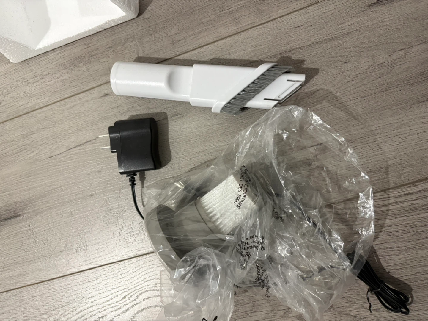 SV12 Wireless Handheld Vacuum Cleaner - photo 4