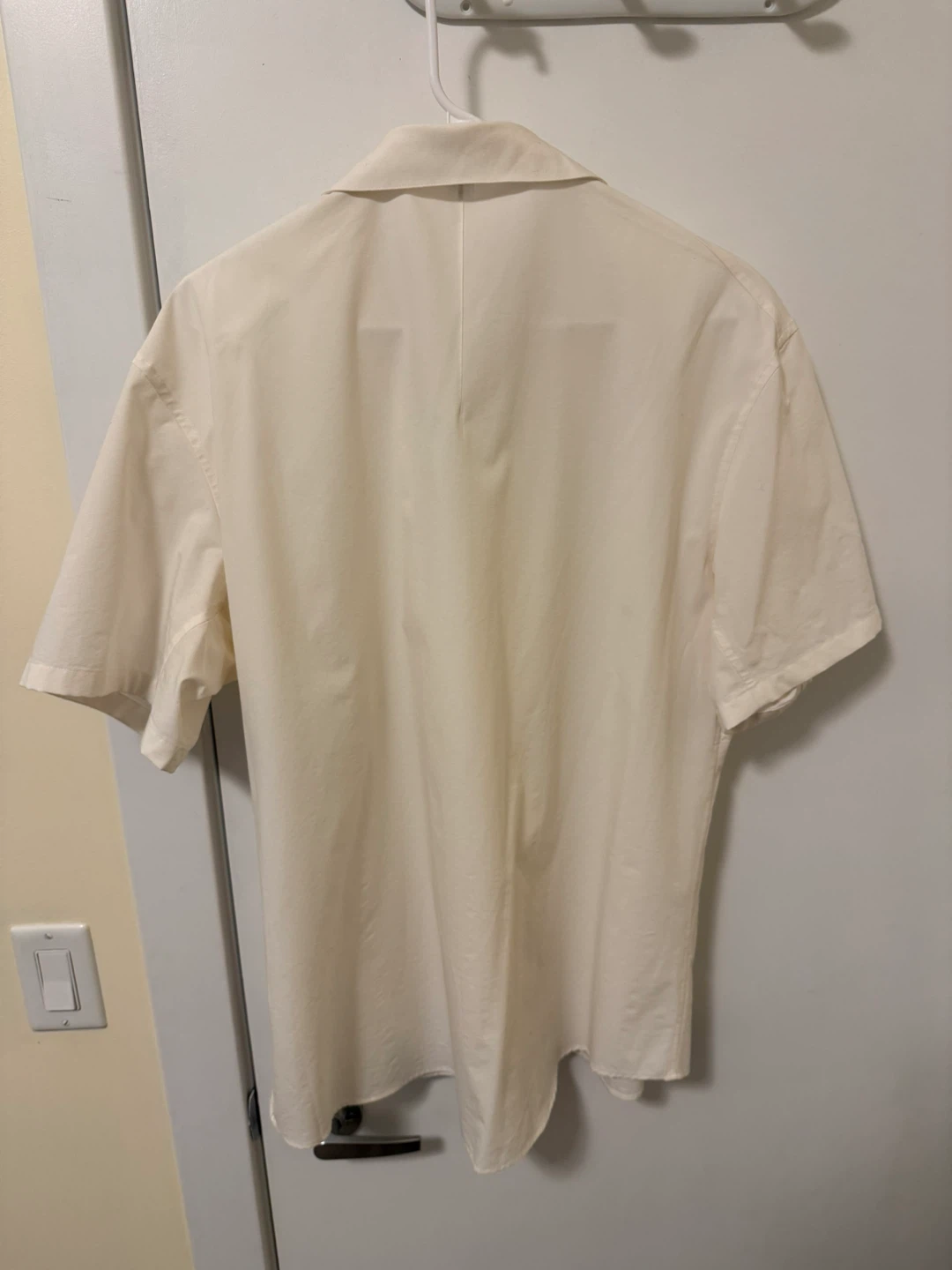 Lululemon Short-Sleeved Button Up - photo 2