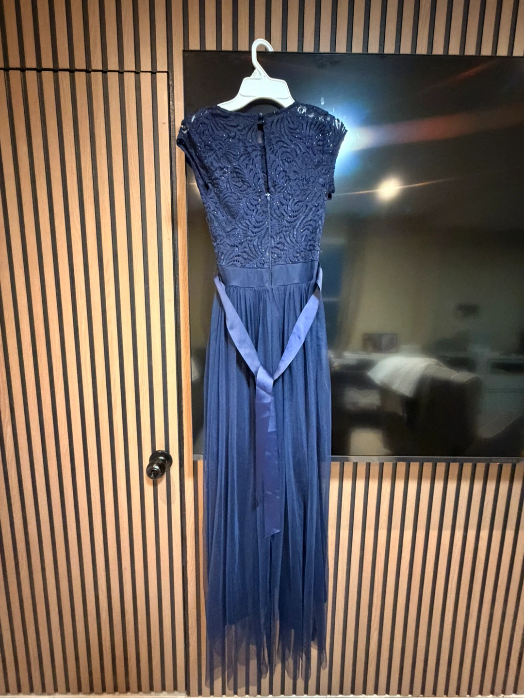 Navy Blue Lace and Tulle Formal Dress - photo 2