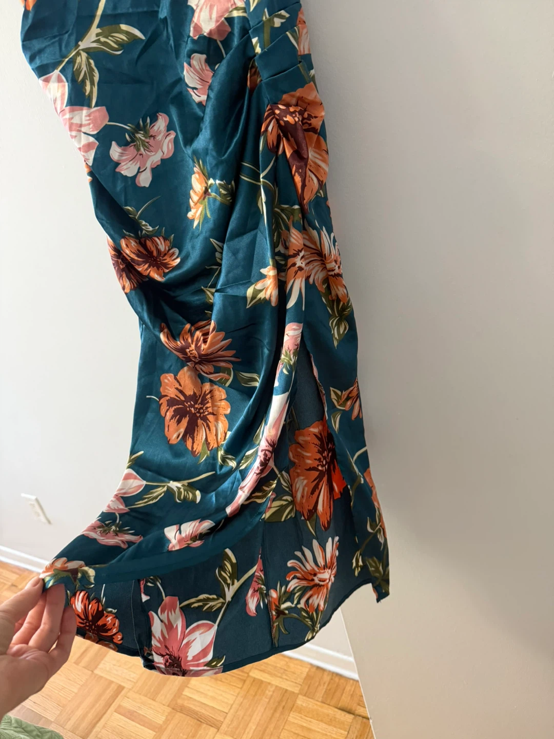 Teal Floral Ruched Midi Dress - photo 2