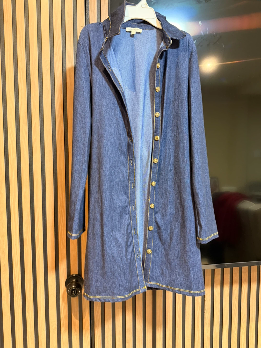 Women's Blue Denim Button-Up Dress with Belt