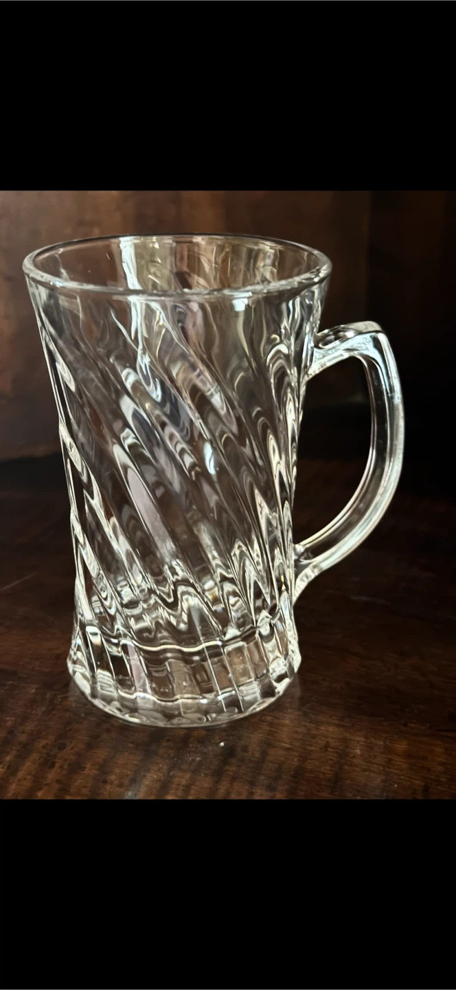 Set of 5 Vintage Clear Glass Swirl Mugs - photo 2