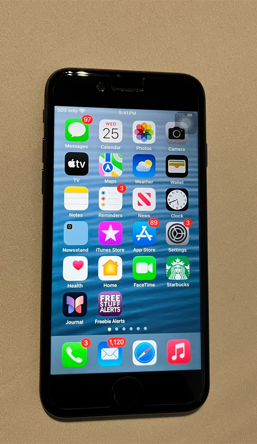 iPhone SE 3rd Gen (2022) - 64GB - Midnight Black - 5G - UNLOCKED