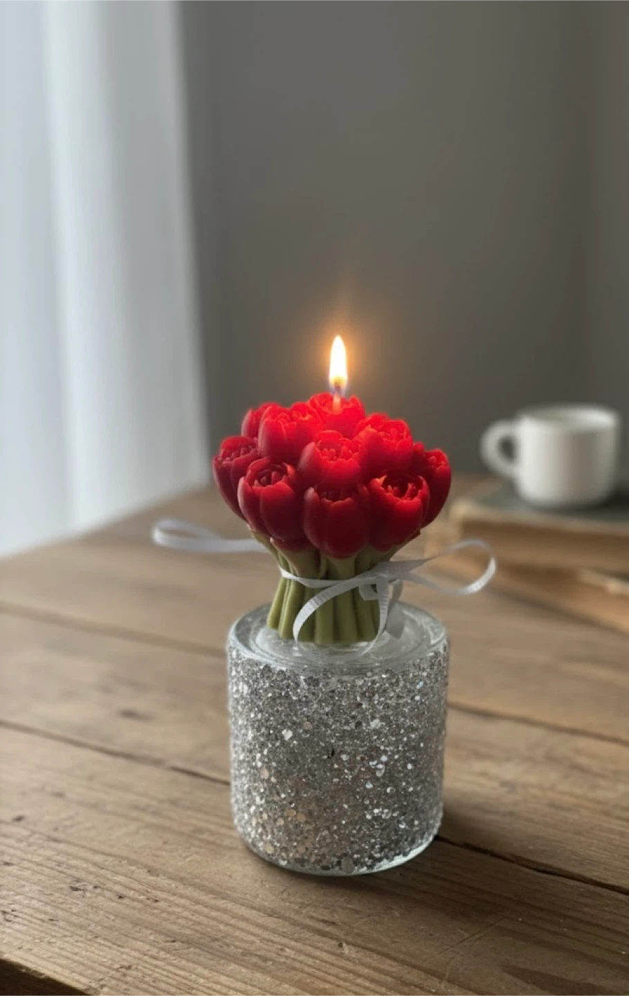 Red Tulip Bouquet Candle