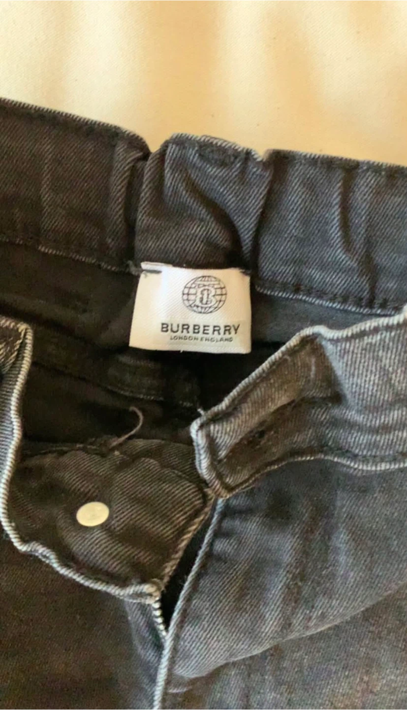Burberry Kids Skinny Jeans Size 28 - photo 3