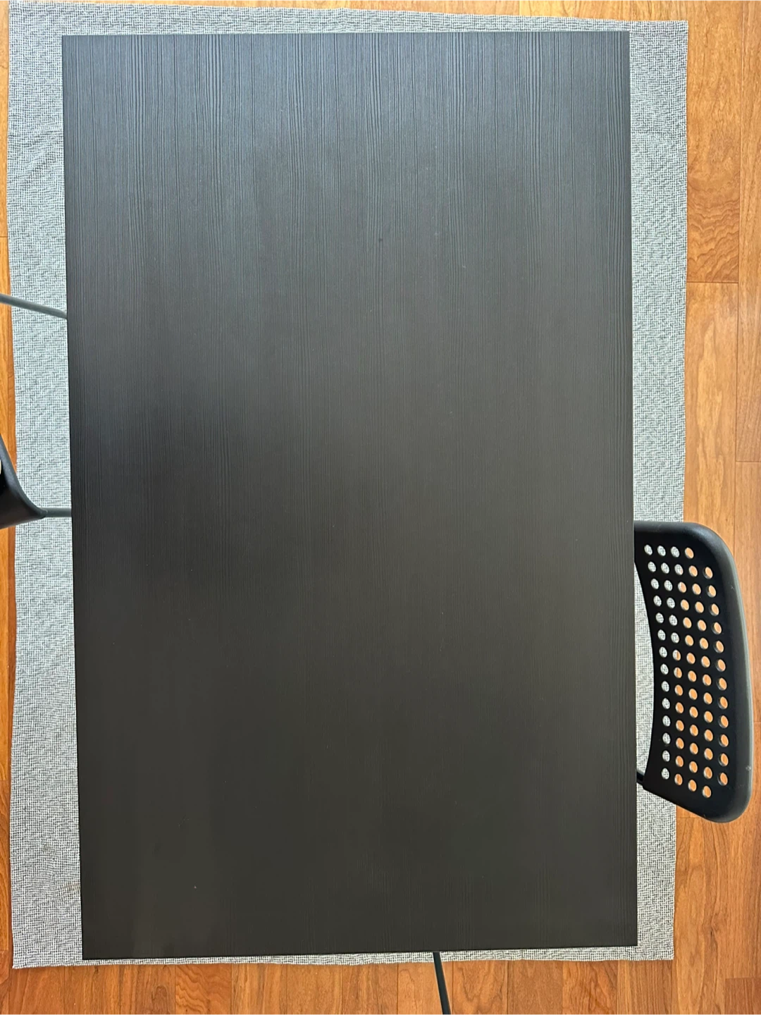 Minimal Black Dinner table Set – Lamp Included $60 - photo 3