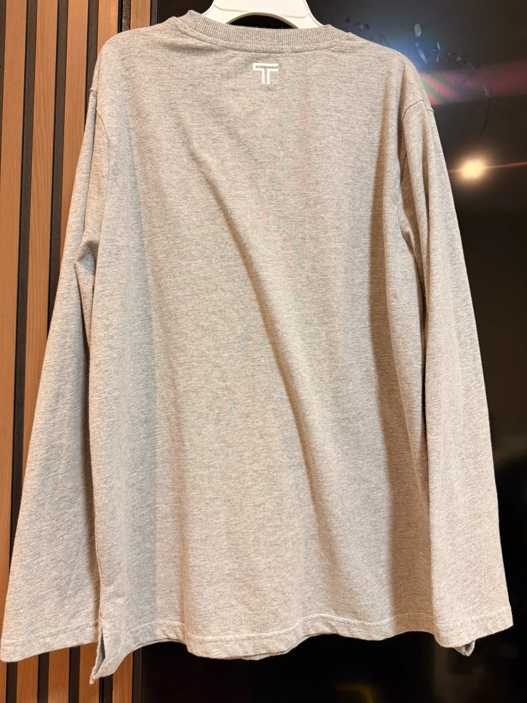 TUMI x Air India Long Sleeve T-Shirt Size S/M - photo 4