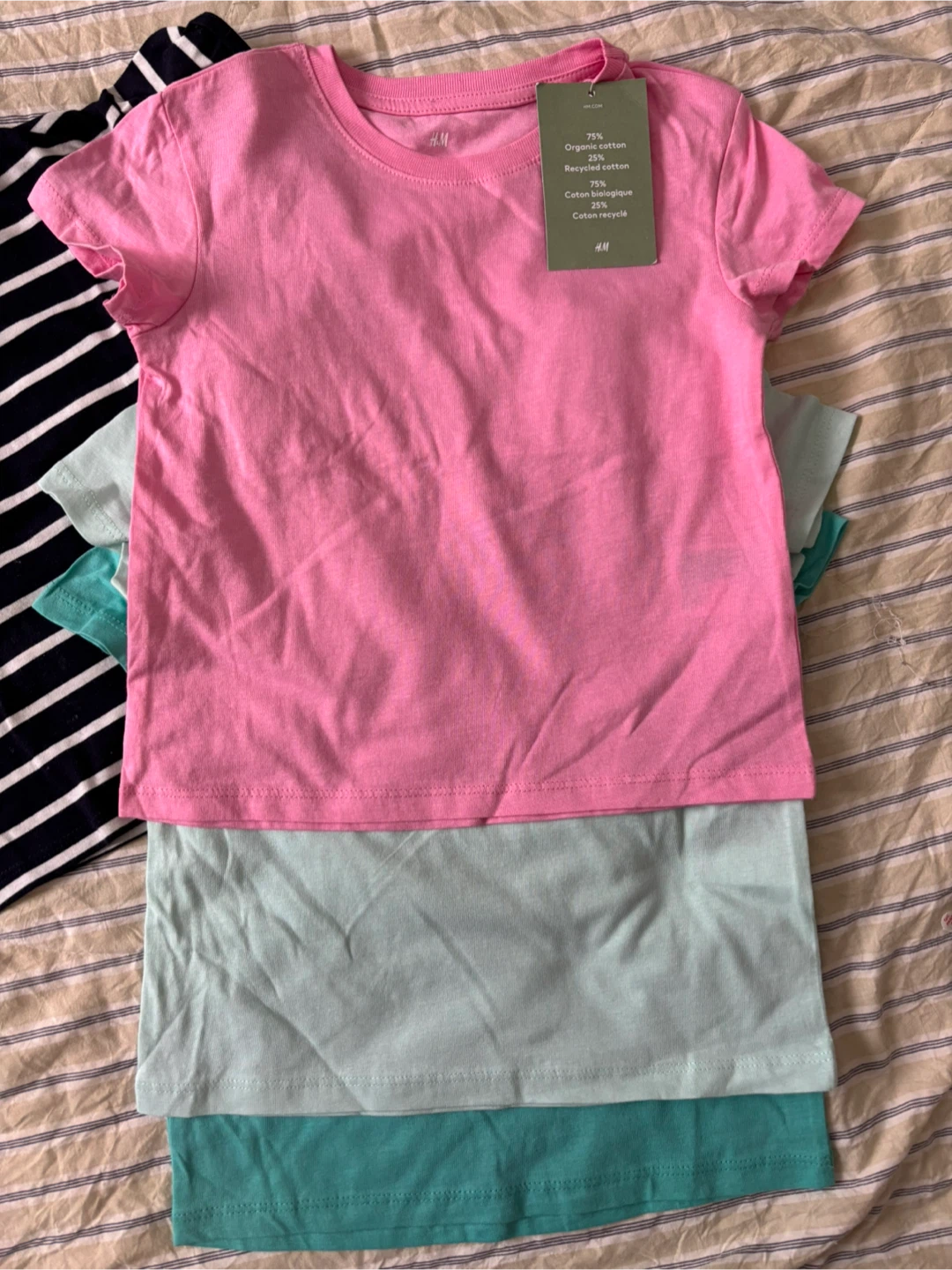 Girl’s Clothing Bundle - photo 2