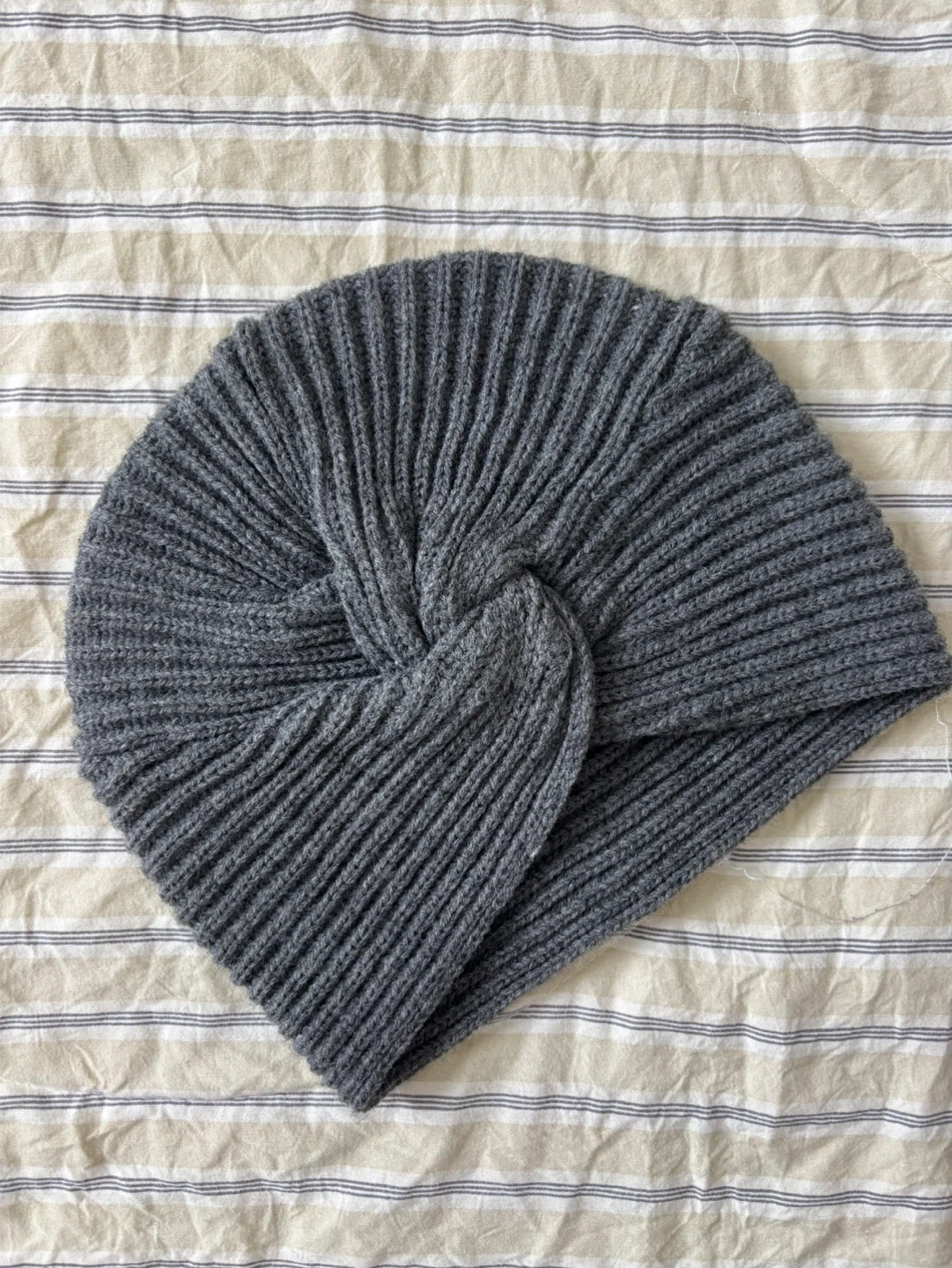 H&M Grey Knit Turban Hat
