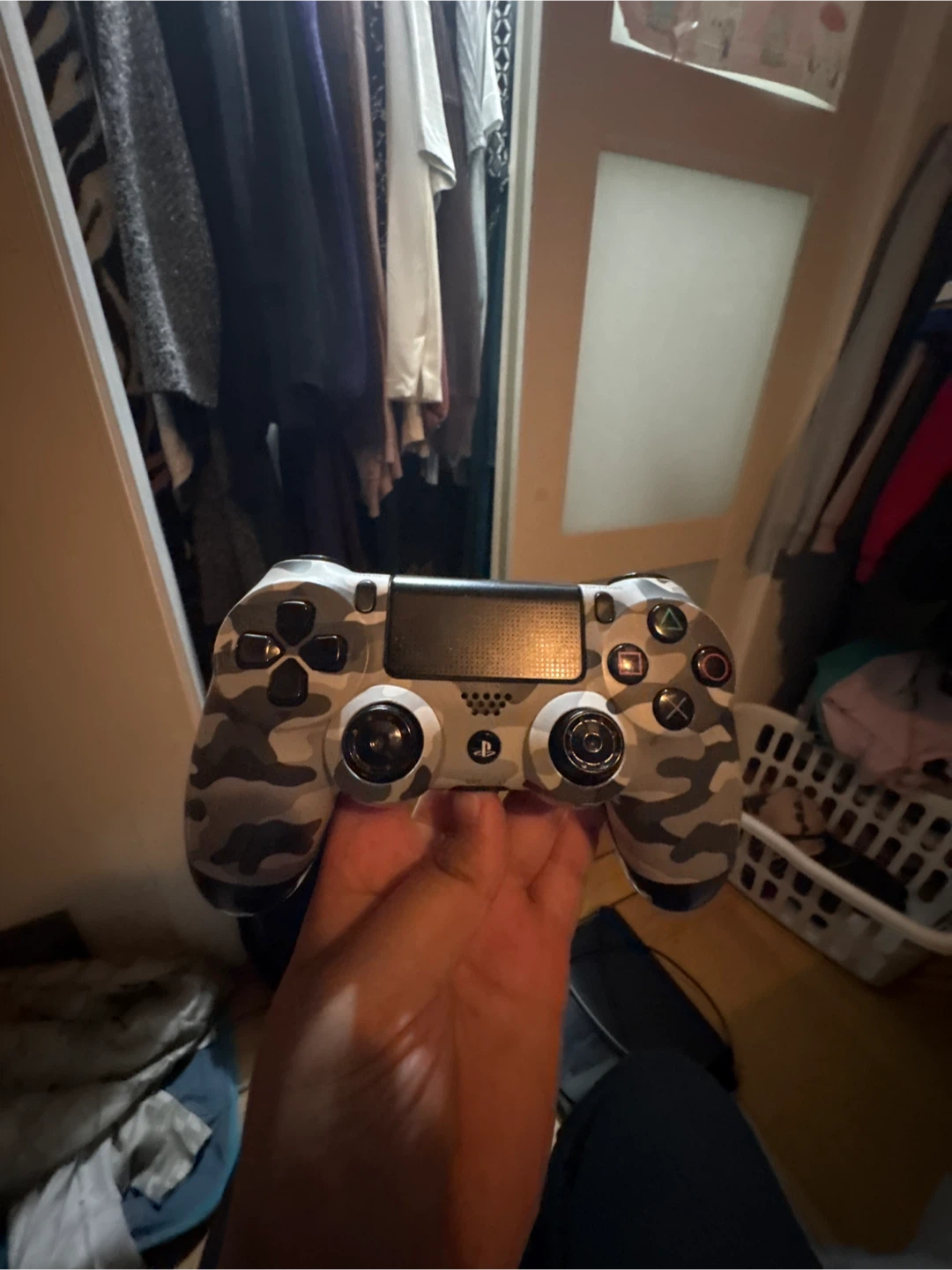 PlayStation 4 and PlayStation 5 Controllers - photo 4