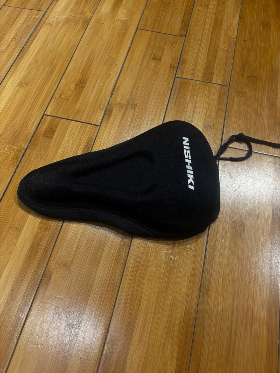 Nishiki Black Padded Bicycle Seat Cover - photo 2