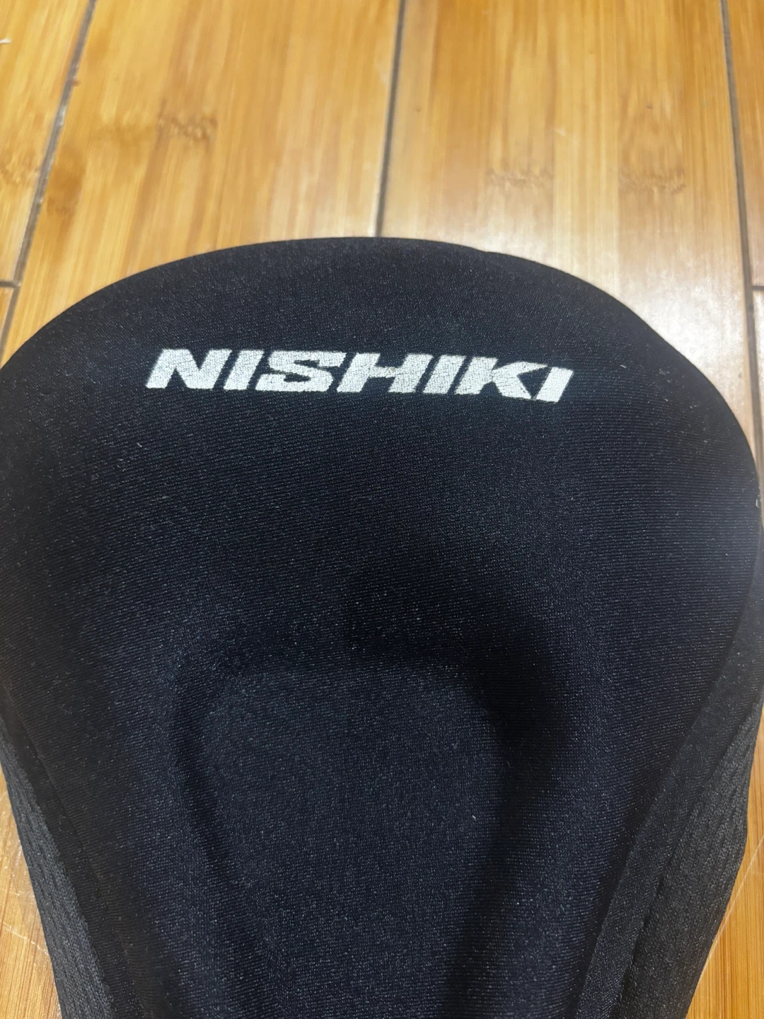 Nishiki Black Padded Bicycle Seat Cover - photo 4