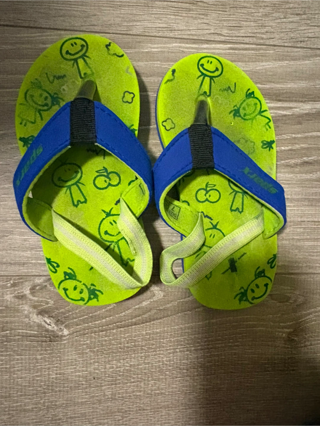 Sparx Kids Flip Flops - Lime Green with Smiley Face Print