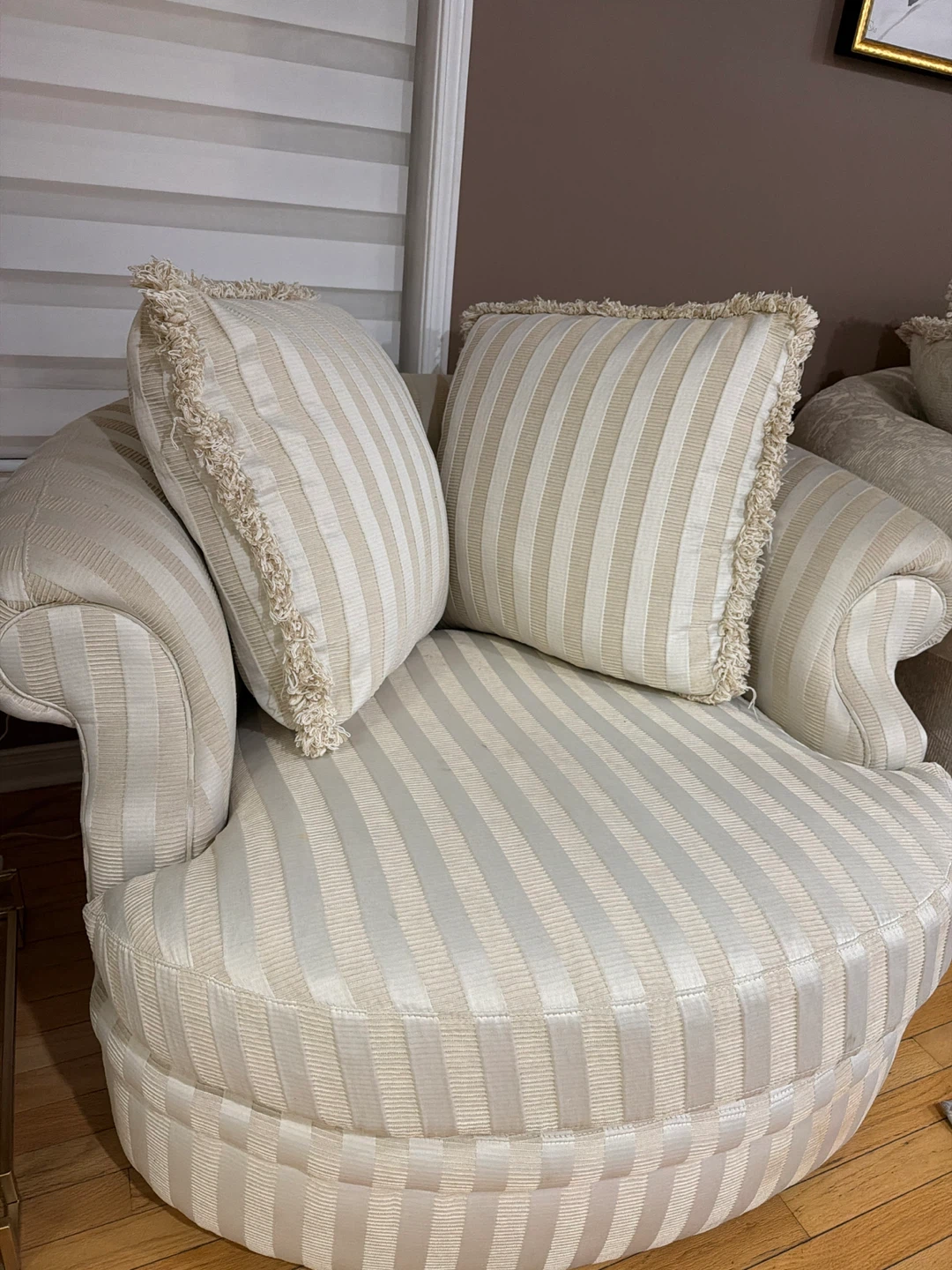 Cream couch &  Accent chair with coffee table - photo 3