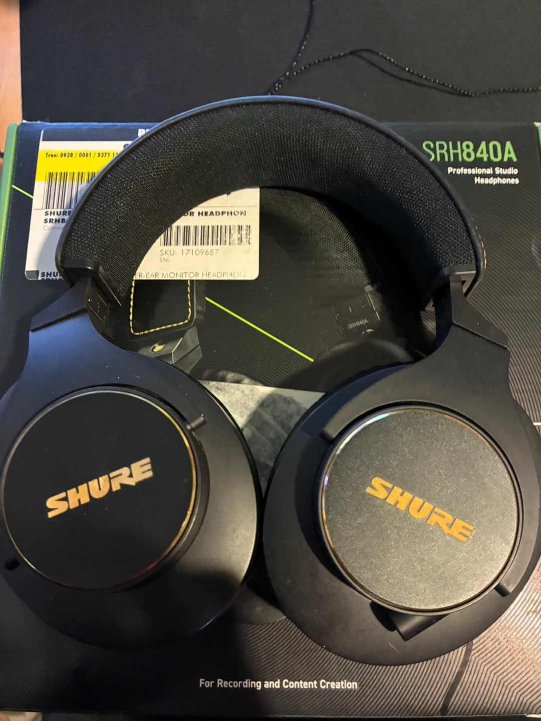 Shure SRH840A Professional Studio Headphones