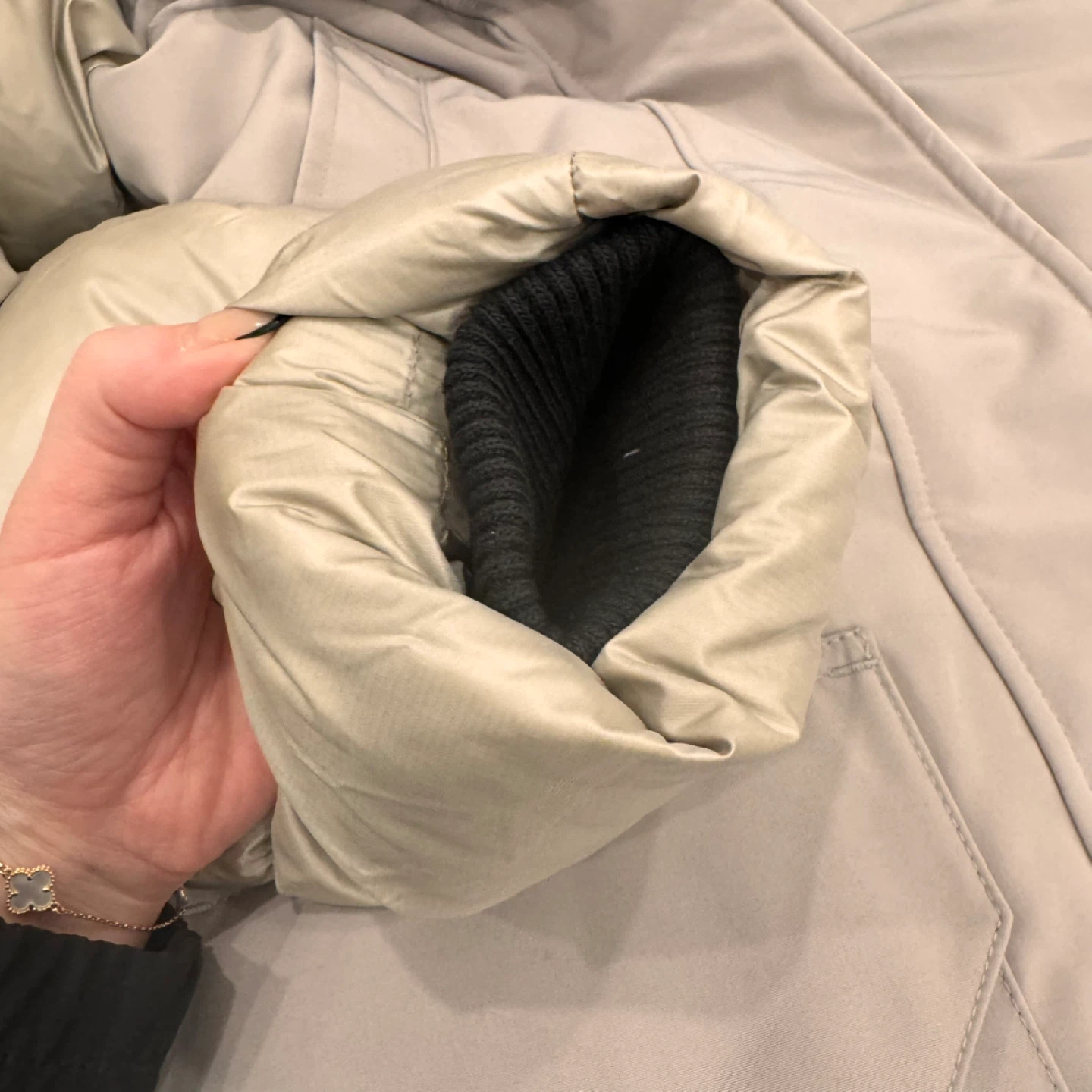 BNWT Canada Goose Paradigm Trillium Parka Limestone | Size S - photo 4