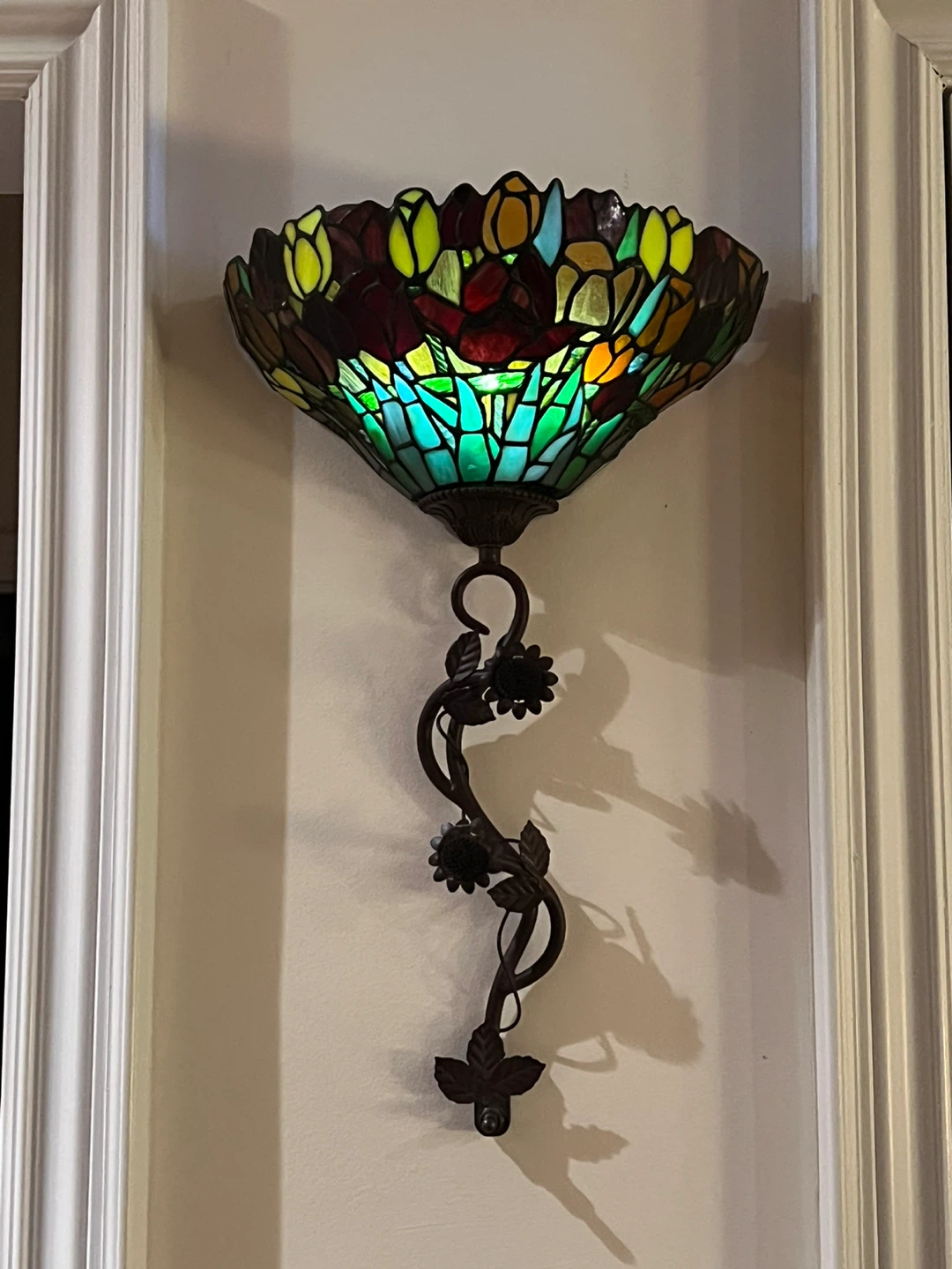 Tiffany Style Stained Glass Wall Sconce Lamp