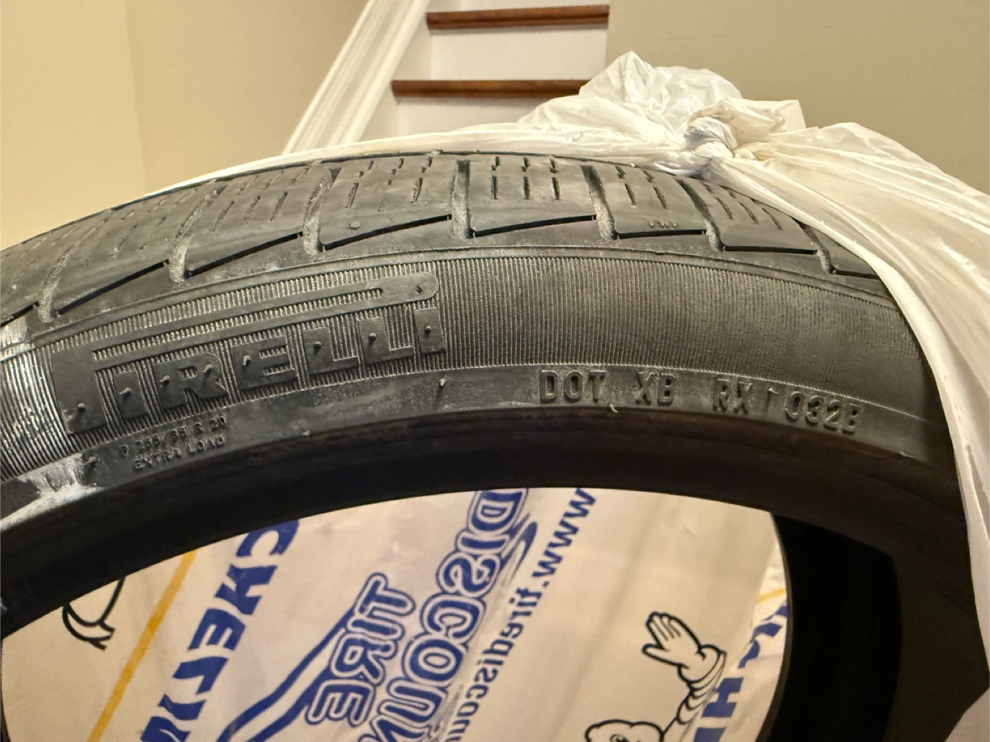 Pirelli Cinturato P7 All Season Tire 255/35R20 - photo 4