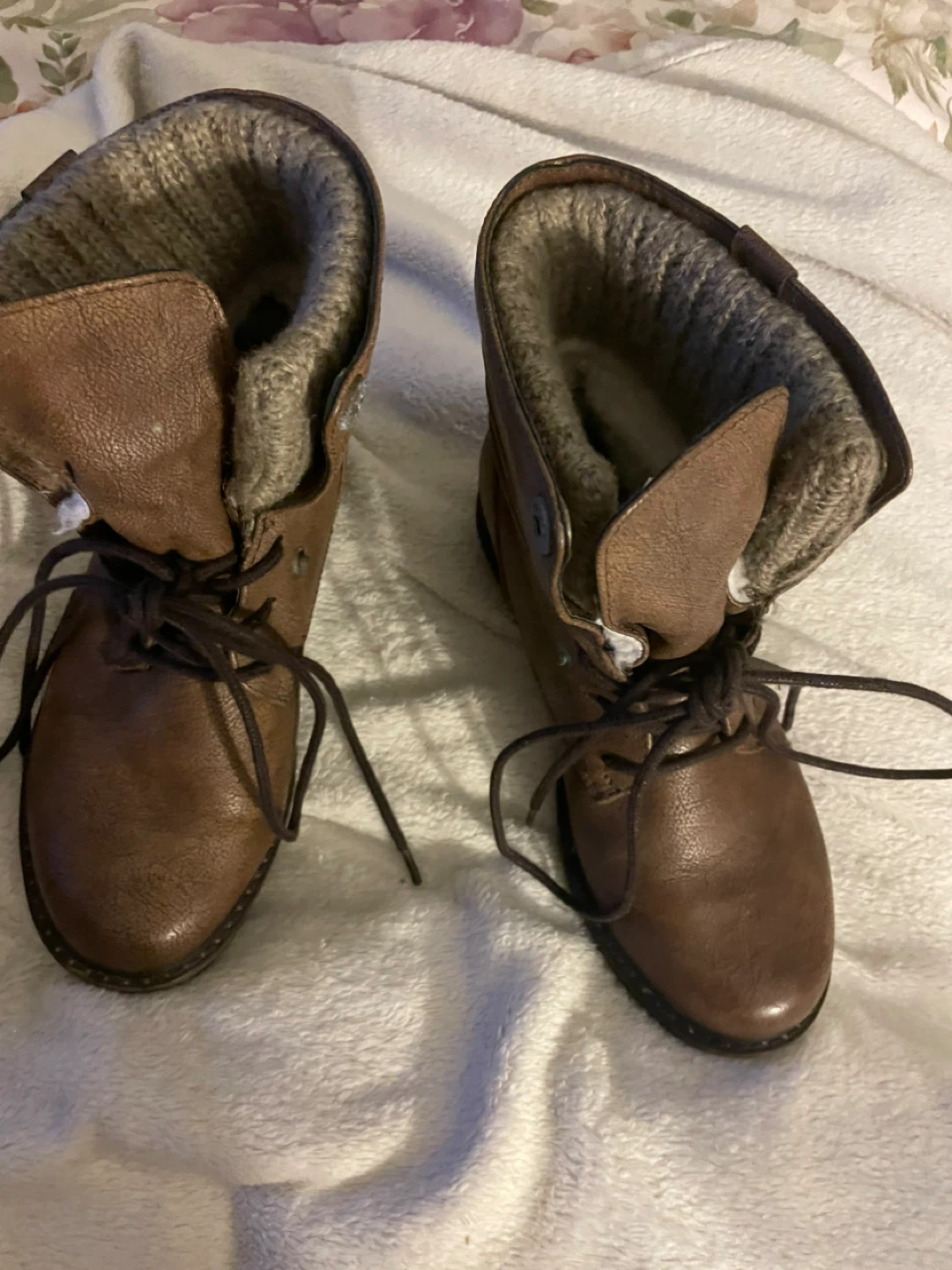 Banff Trail Water Resistant Brown Leather Boots