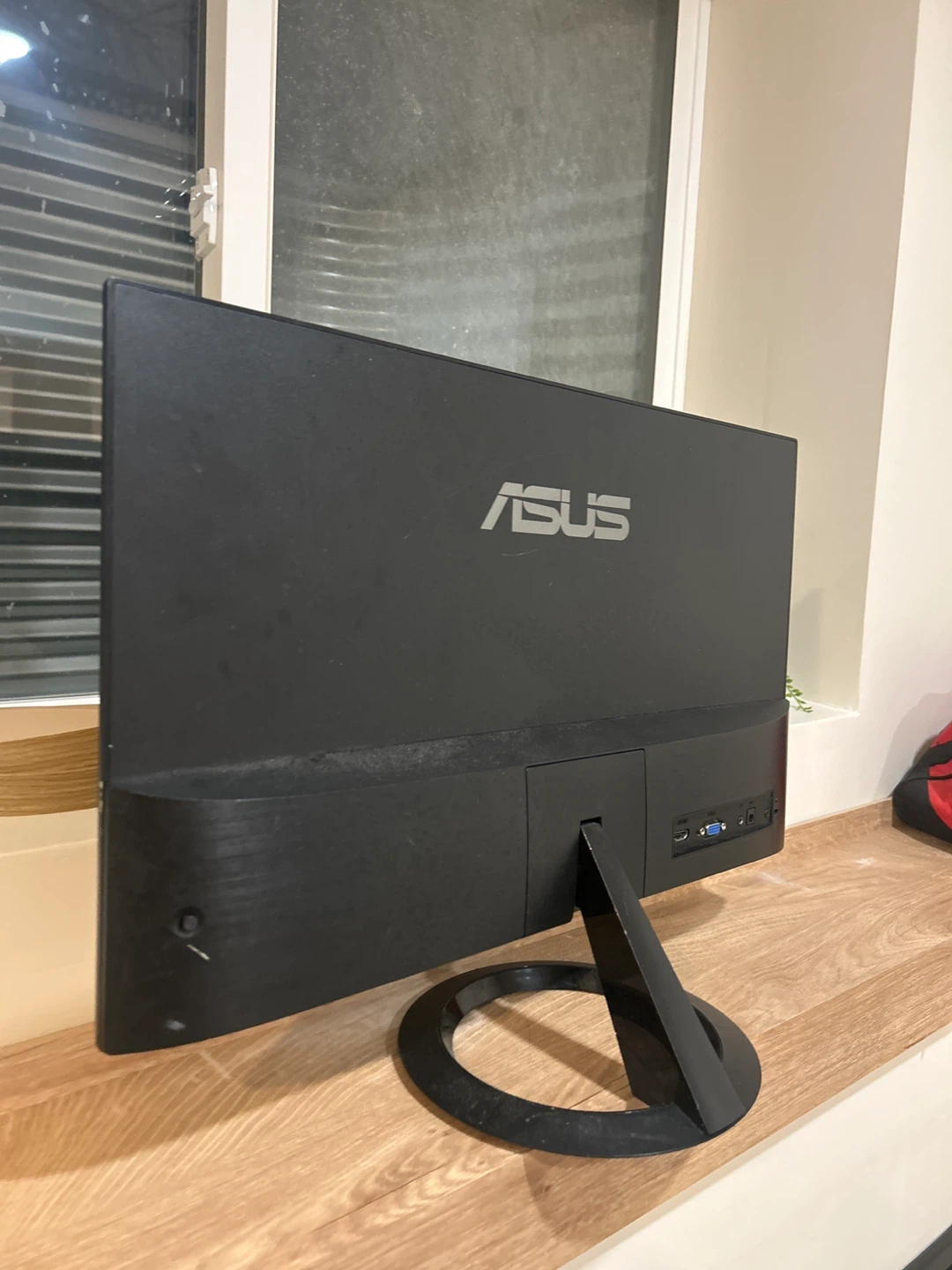ASUS Monitor - photo 2