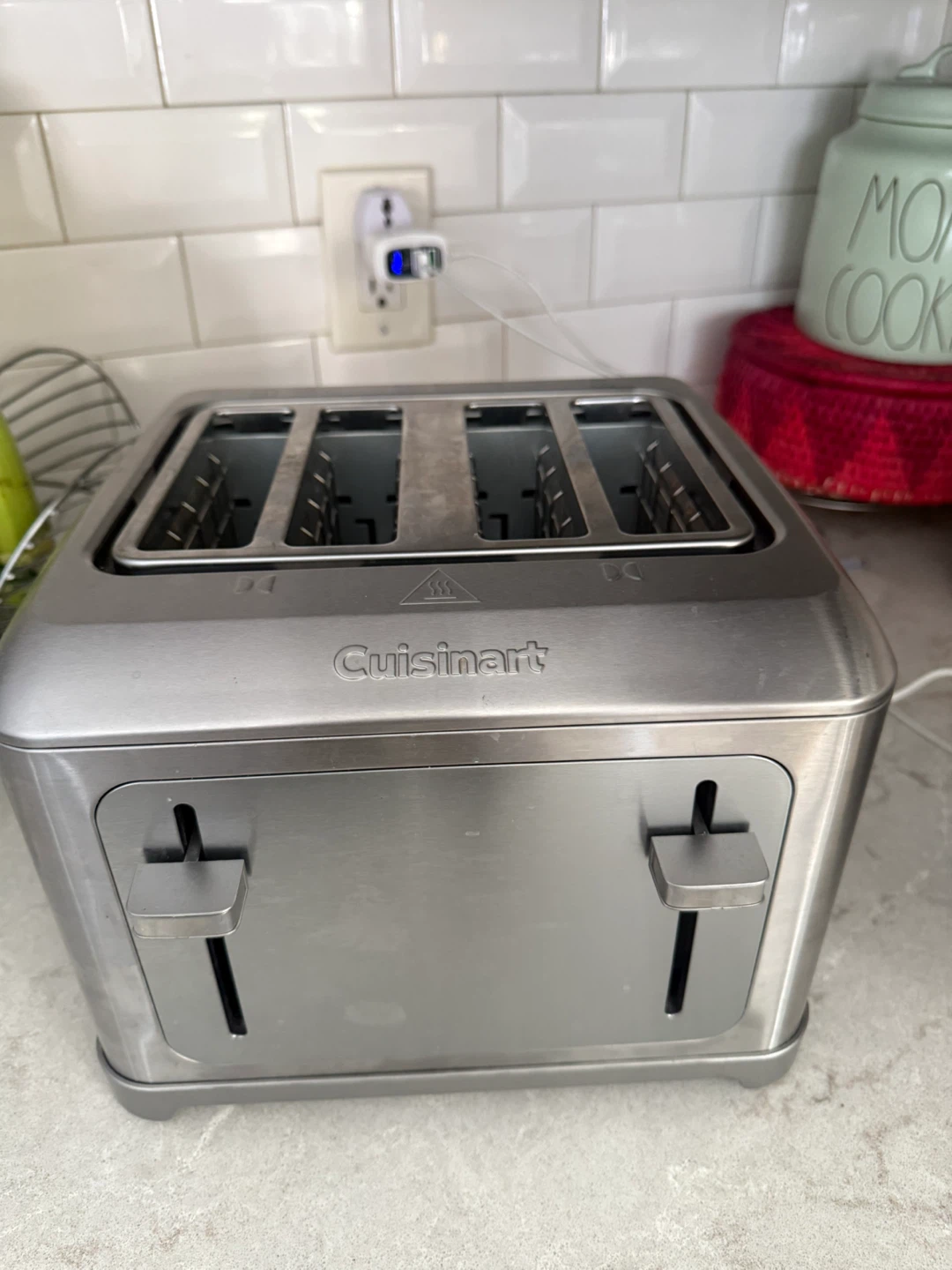 Cuisinart 4 Slice Touch Screen Toaster - photo 2