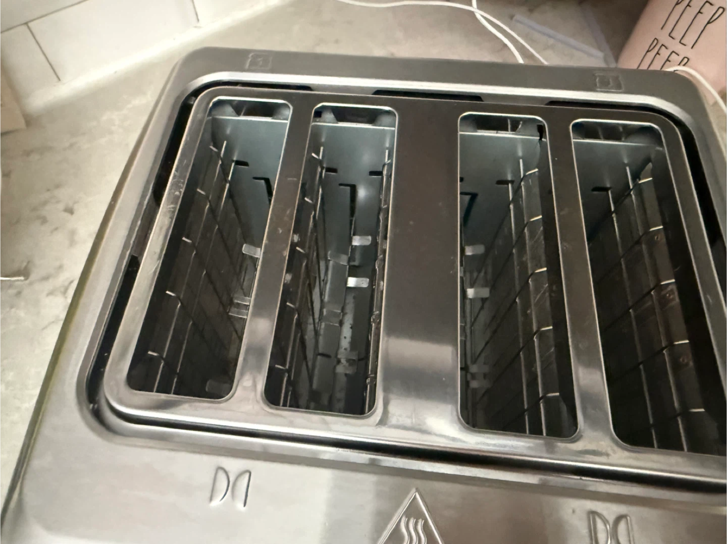 Cuisinart 4 Slice Touch Screen Toaster - photo 4