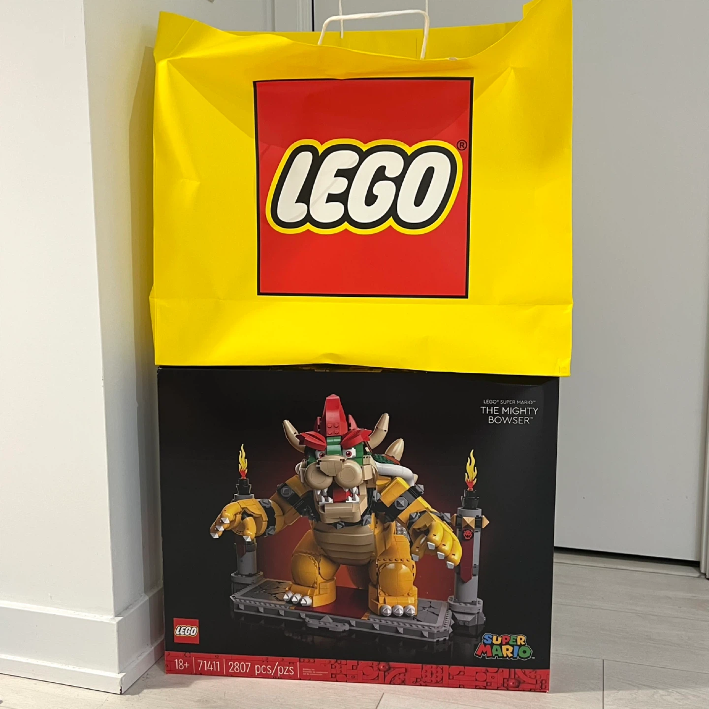 LEGO Super Mario The Mighty Bowser Building Set - photo 2