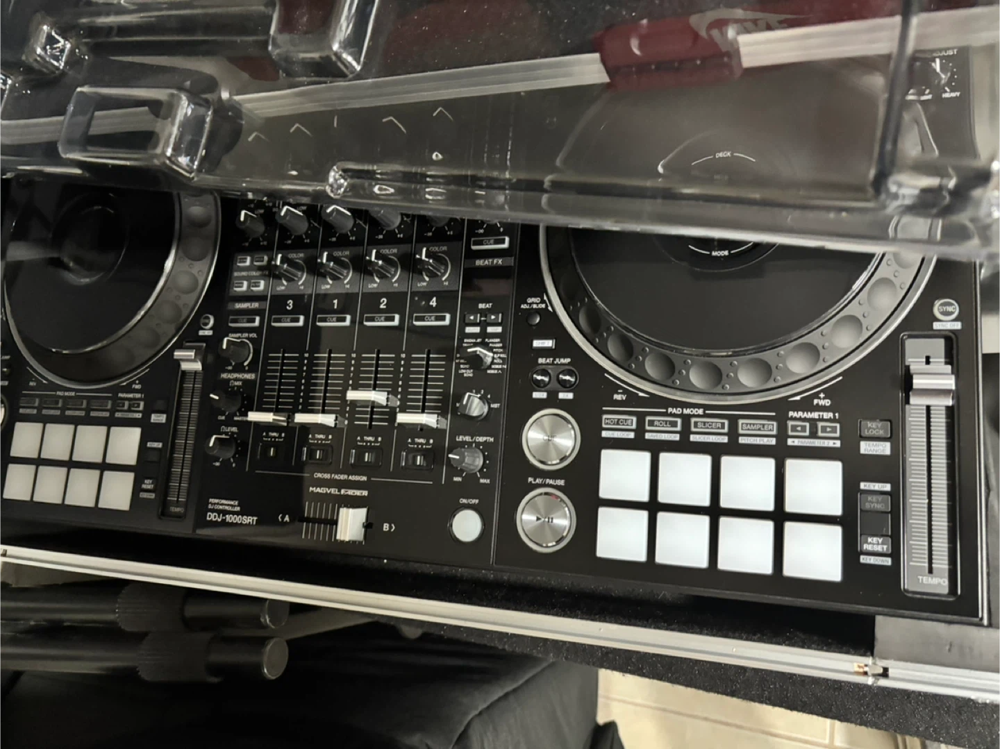 Pioneer DDJ-1000SRT Performance DJ Controller - photo 5