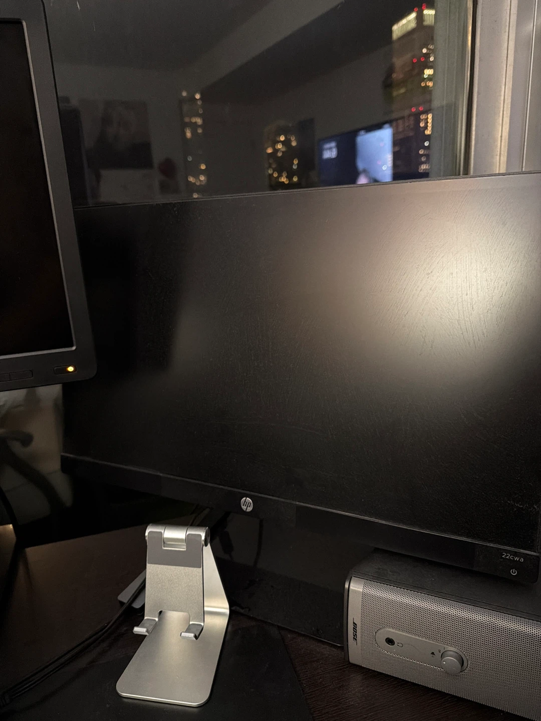 HP P233 23" LED Monitor - photo 2