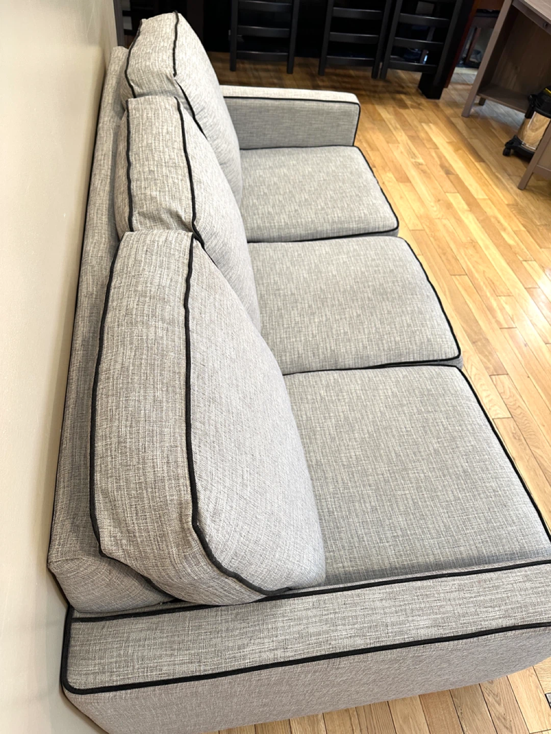 Canadian-Made Grey Upper Room 3 Seater Sofa (CAN DELIVER) - photo 4