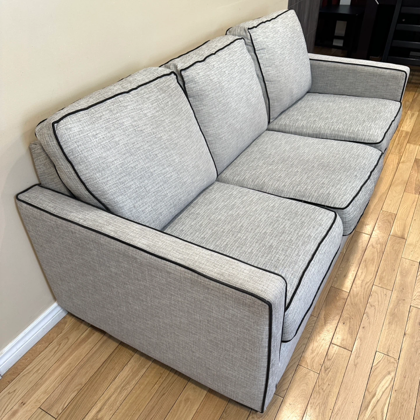 Canadian-Made Grey Upper Room 3 Seater Sofa (CAN DELIVER) - photo 2
