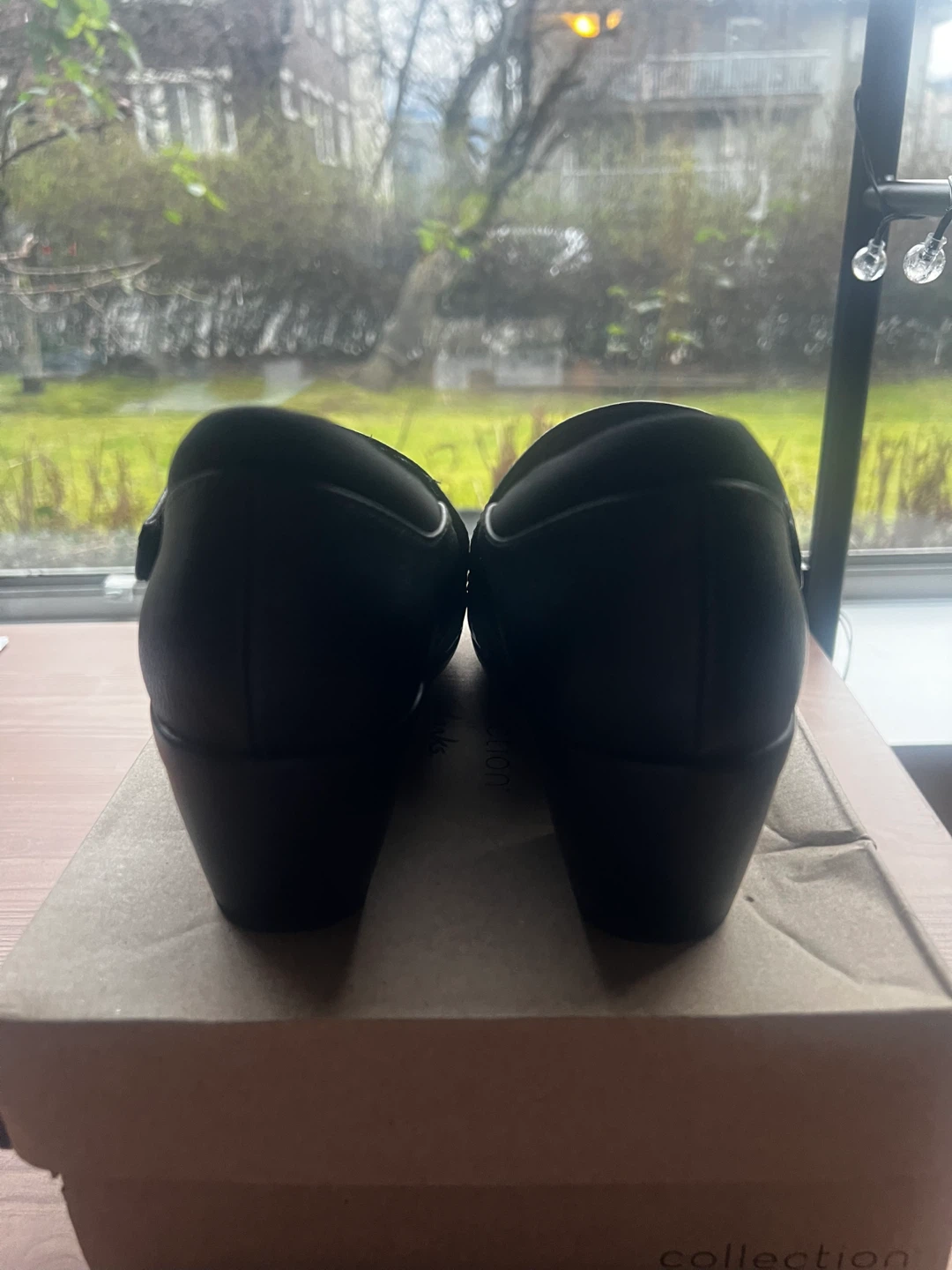 Clark’s Non-Slip Shoes - photo 2