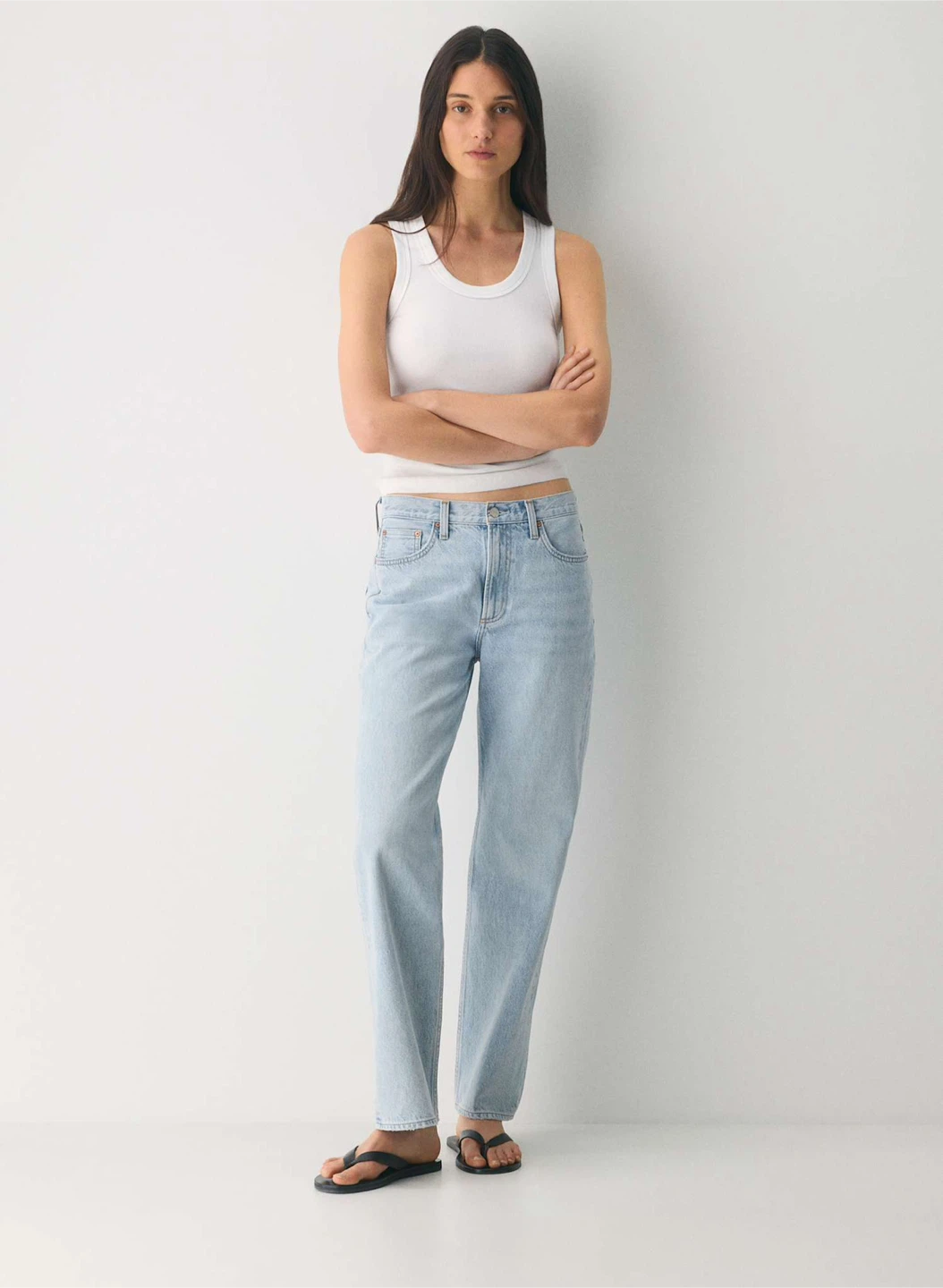 Denim Forum '90s Baggy Lo-Rise Cropped Jeans