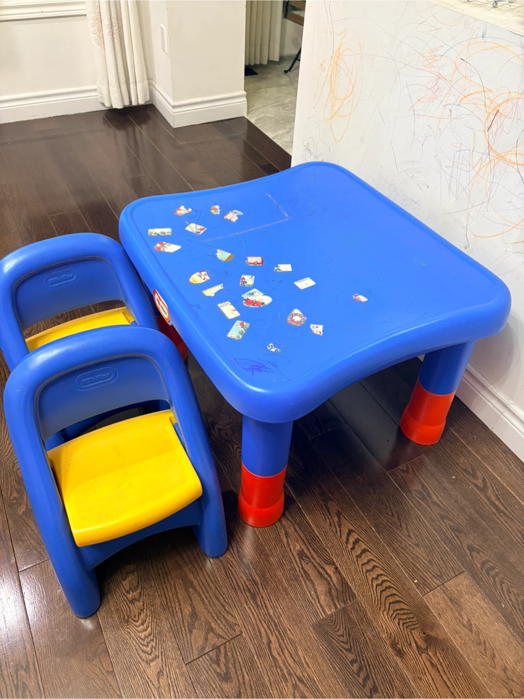 Little Tikes Blue Plastic Table and Chairs Set - photo 2