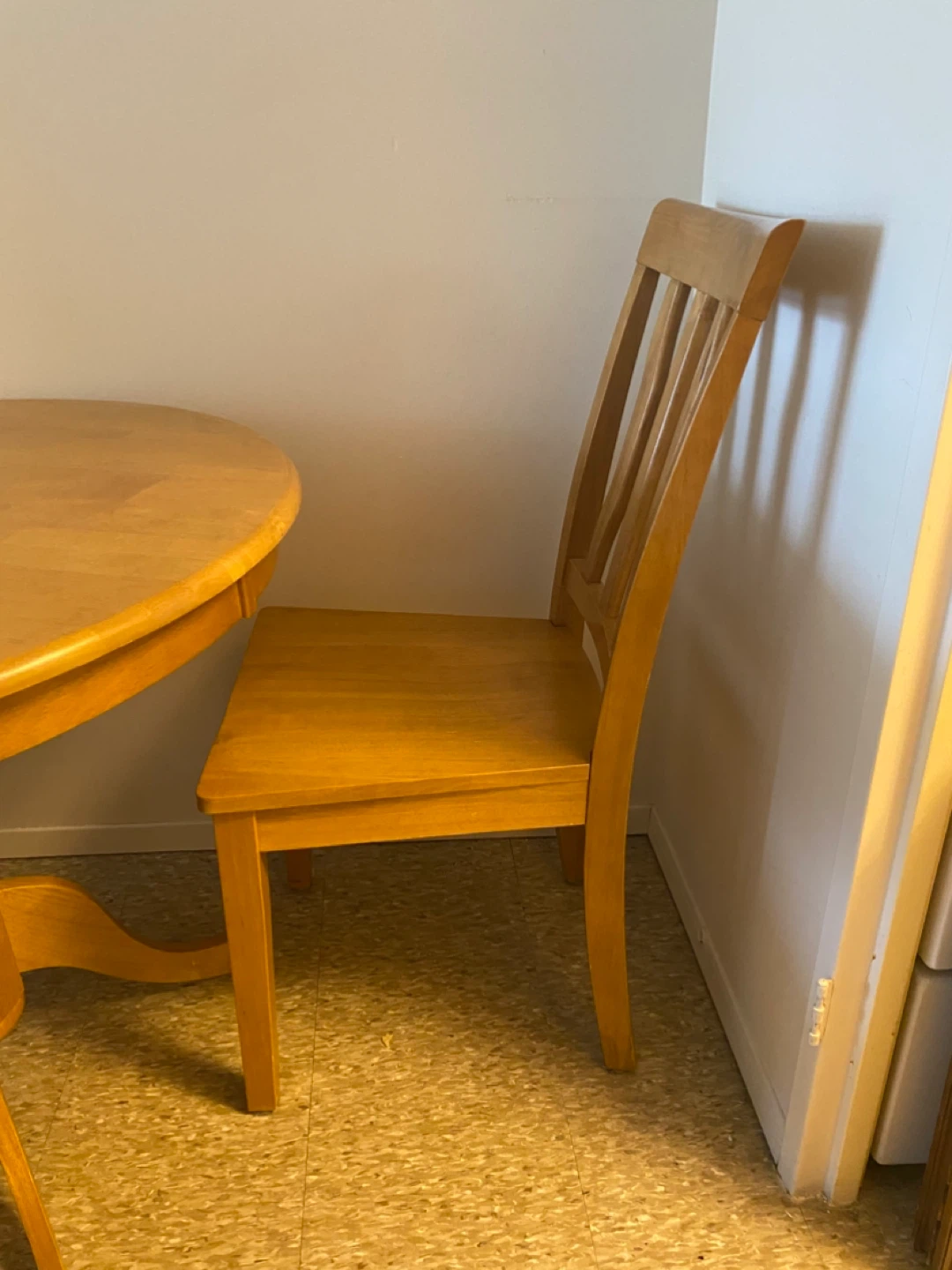 Wooden Round Dining Table with 2 Chairs - photo 2