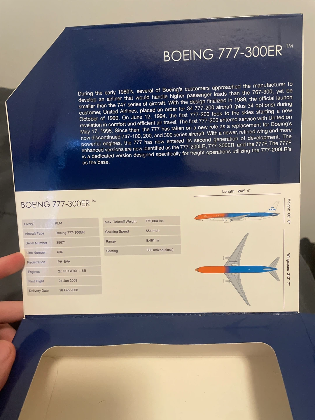 Gemini Jets KLM Boeing 777-300ER Die-Cast Model - photo 2