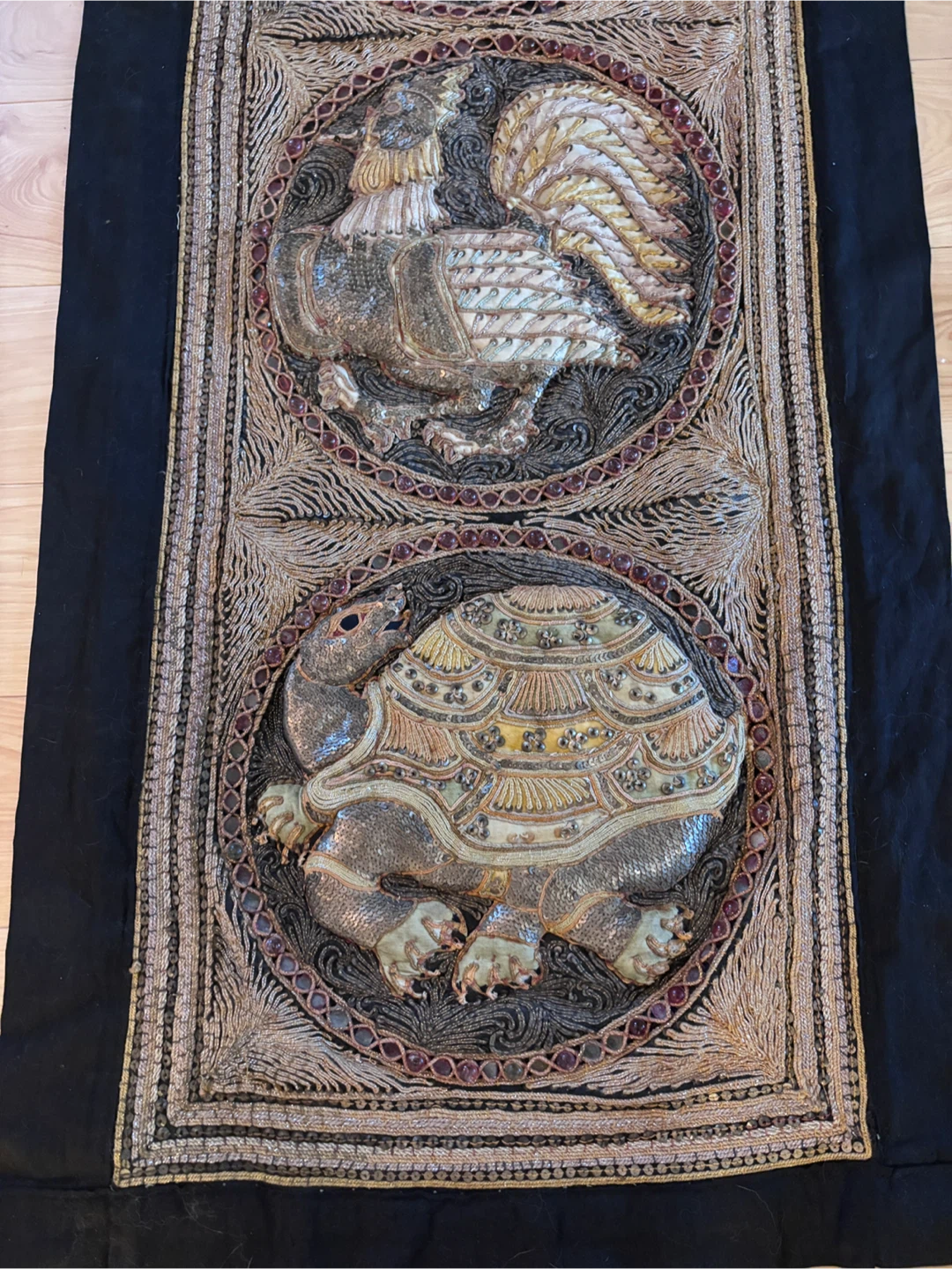 Beaded Burmese Wall Hanging / Tapestry - photo 2