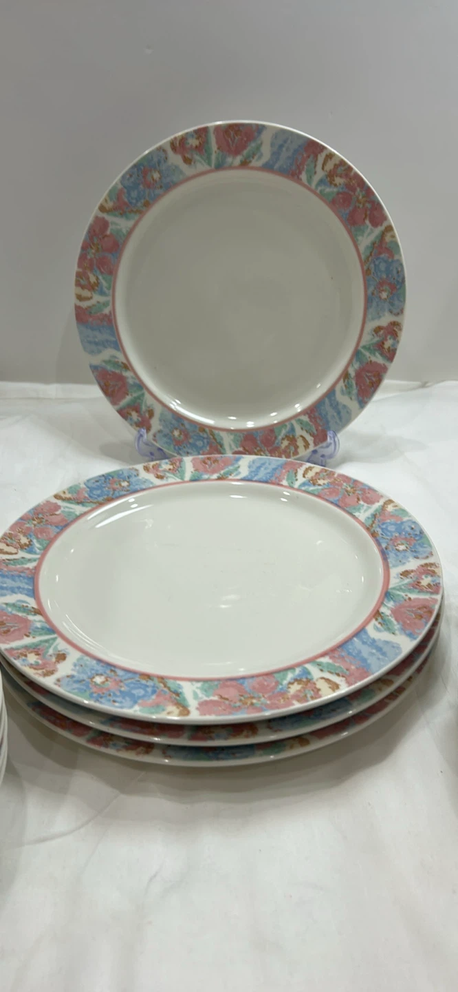 Intro Stoneware Dinner Plates and Bowls Set - photo 5