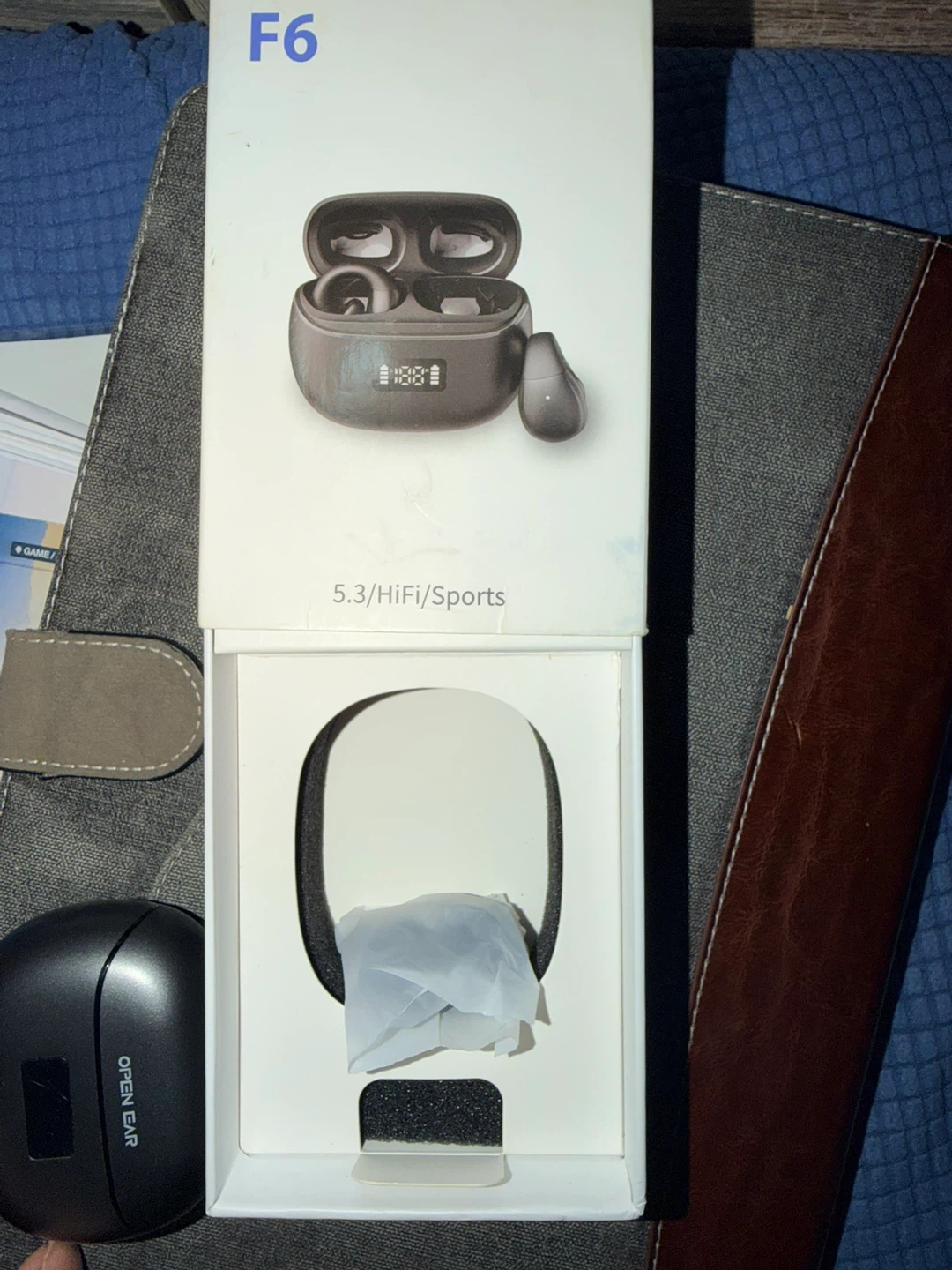 Wireless clip on headphones - photo 2