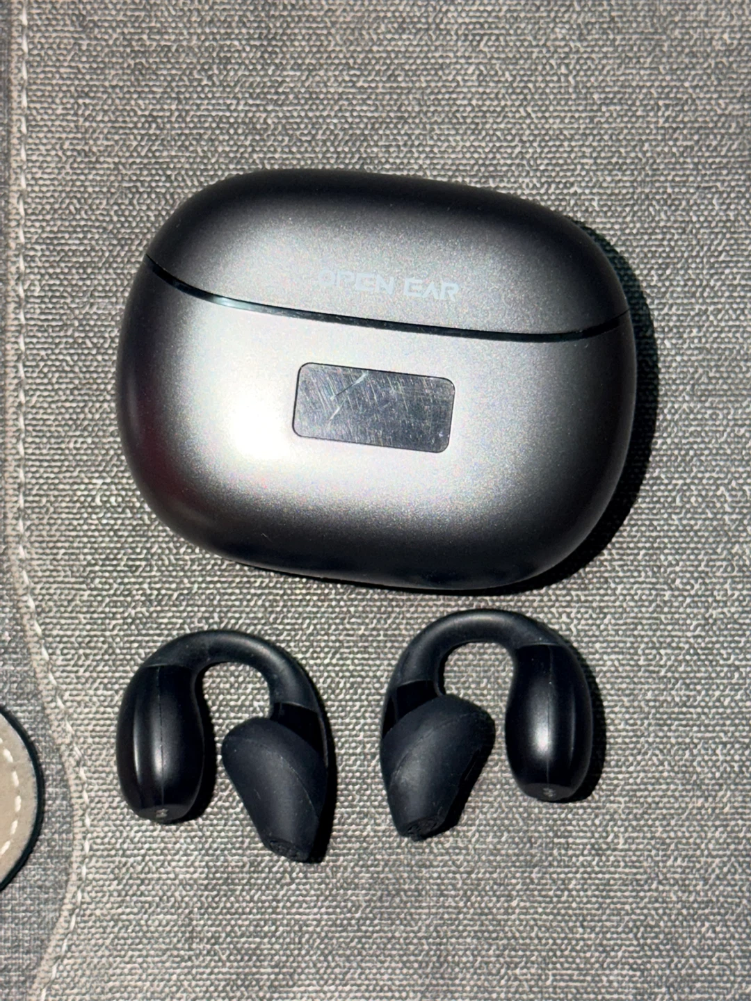 Wireless clip on headphones - photo 5
