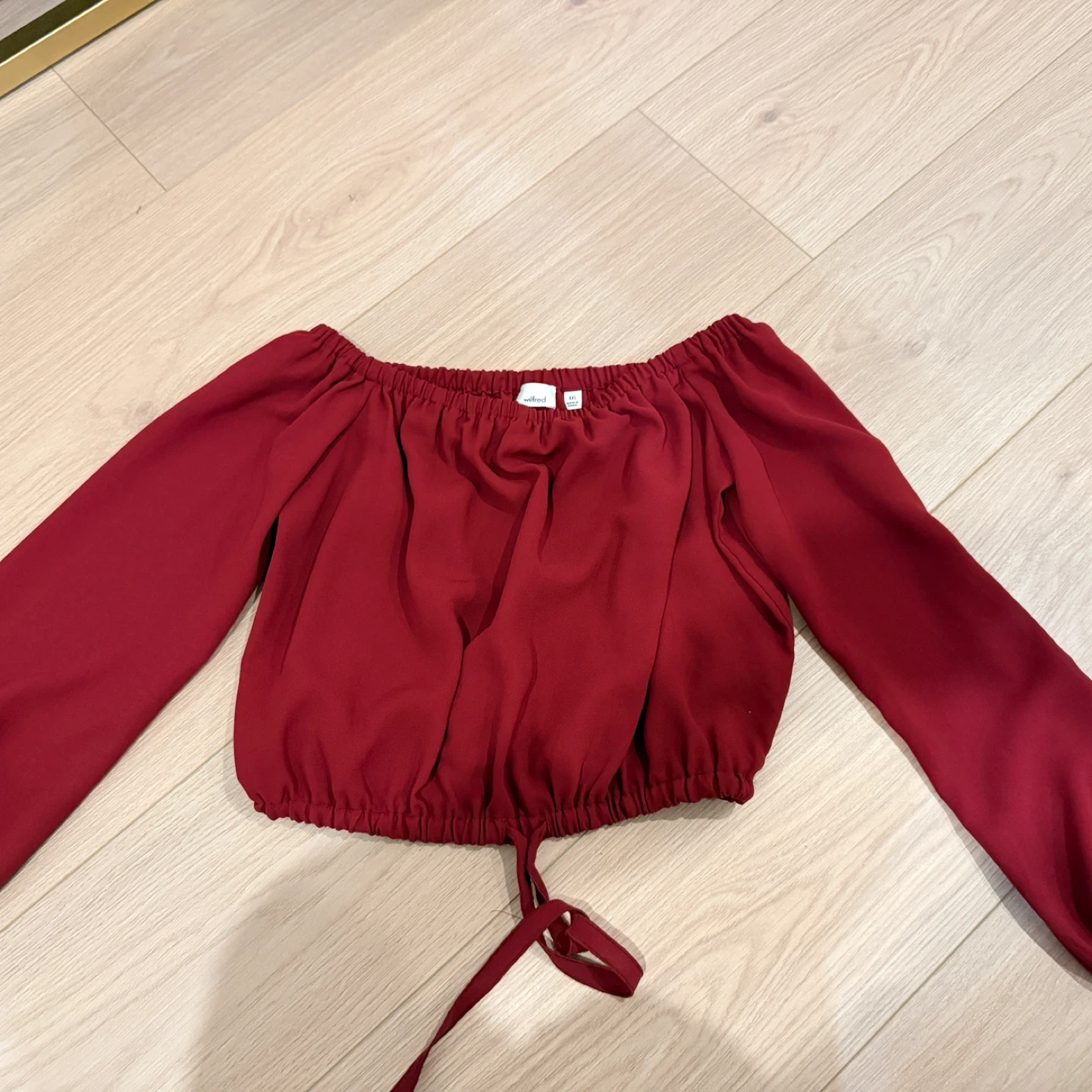 Aritzia Wilfred Burgundy Off-the-Shoulder Cropped Blouse