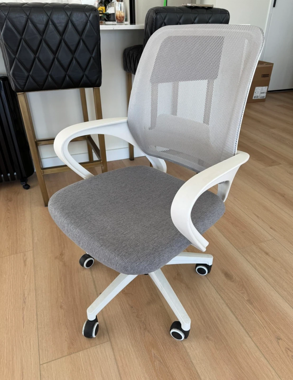 White Mesh Back Office Chair with Grey Seat