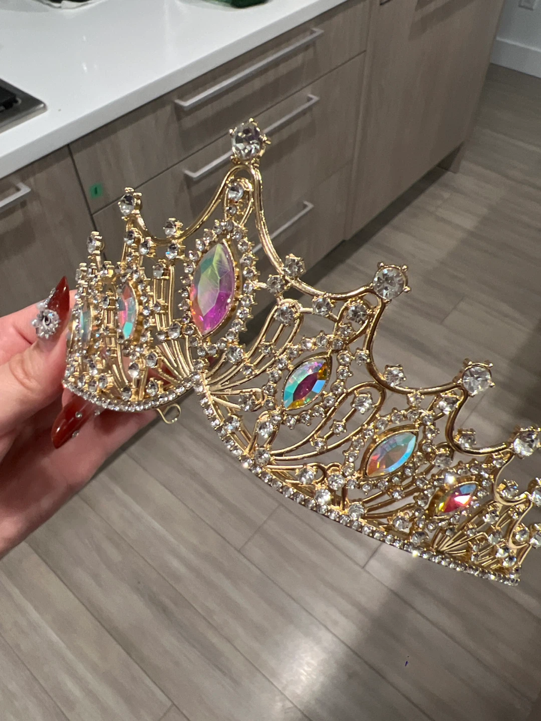 Gold Tiara with Rhinestones - photo 4