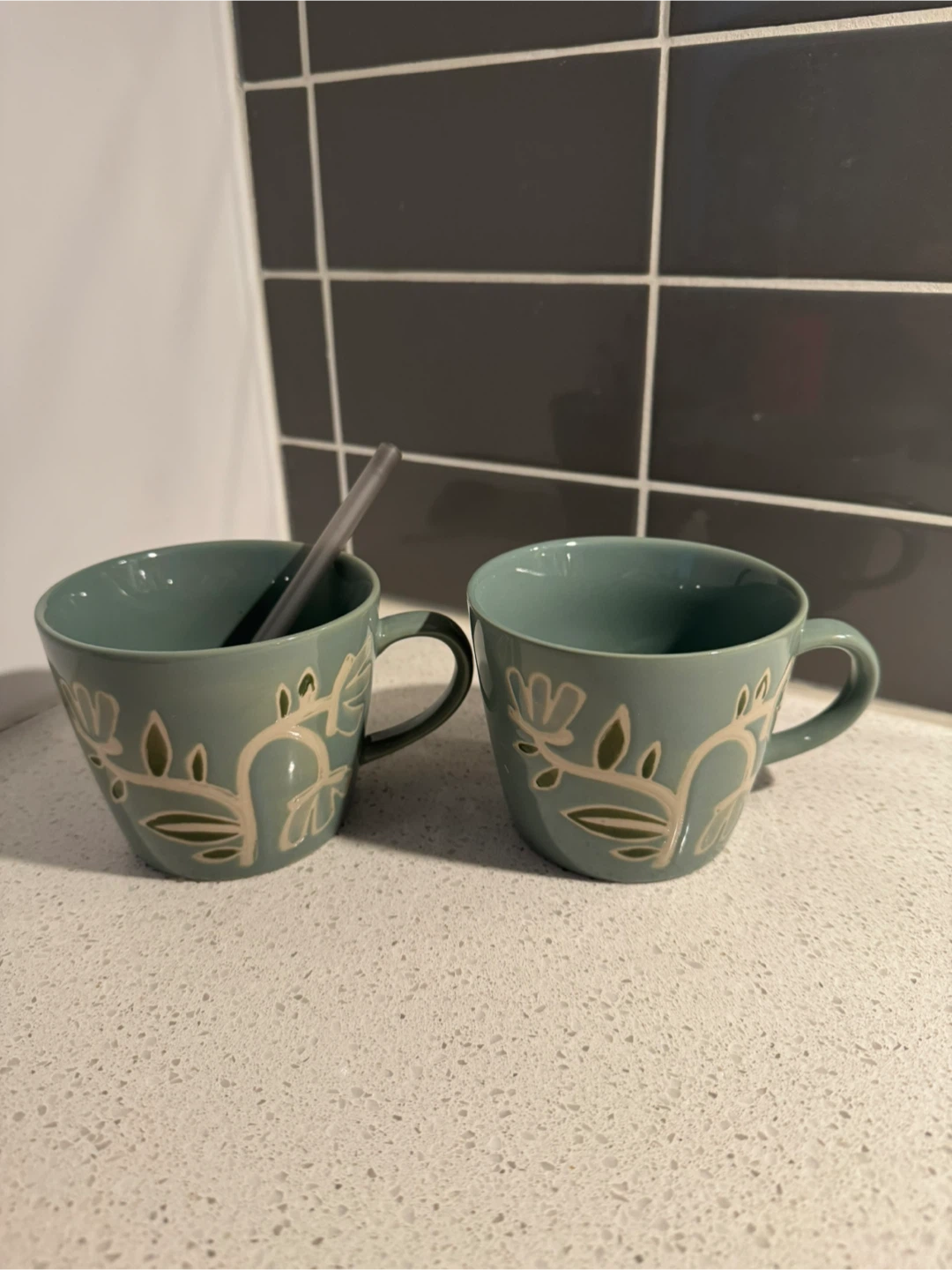 Set of 2 Teal Mugs with Floral Design