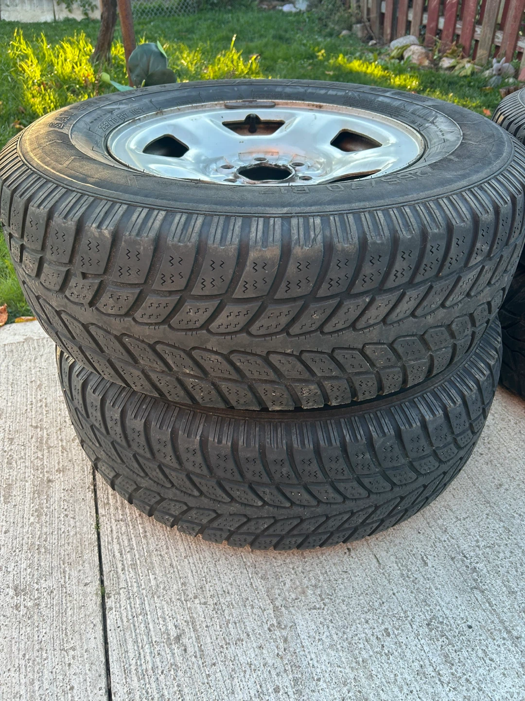 Set of 4 Rims and tires 265/70R17 - photo 5