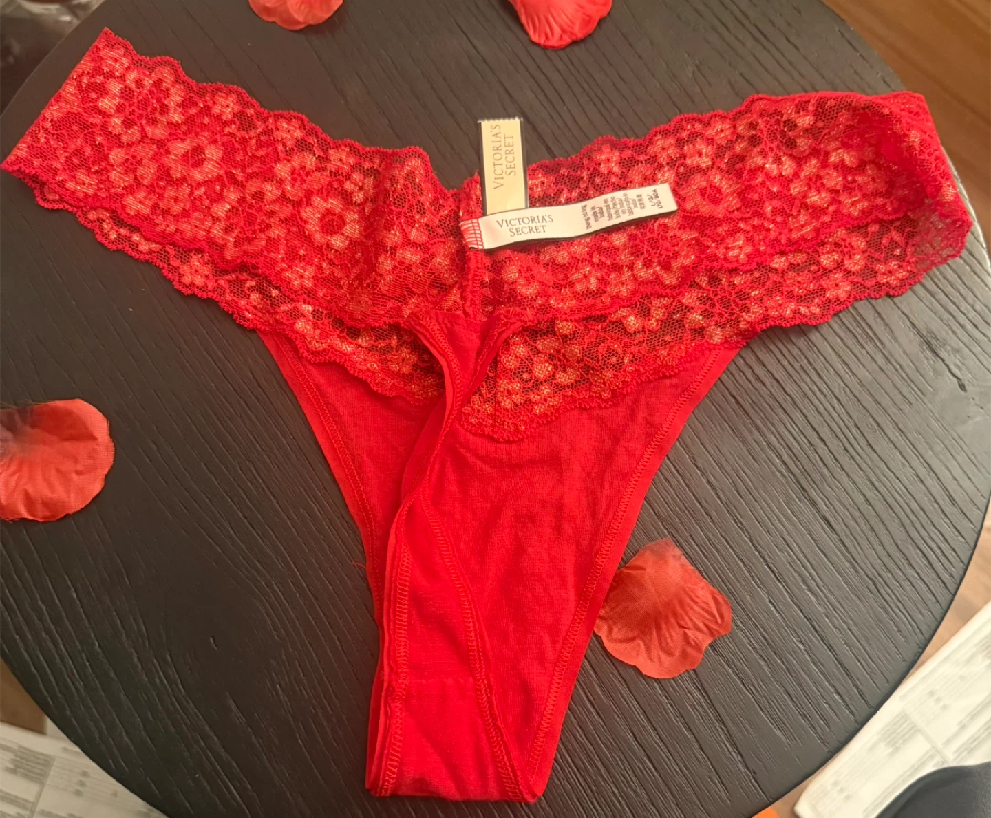 Victoria's Secret Red Lace Thong Panty - photo 3