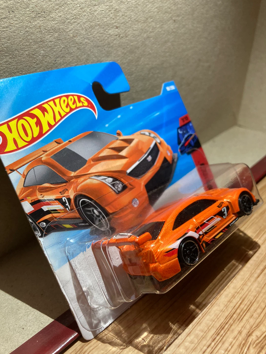 Hot Wheels / 16 Cadillac ATS-V R / Orange - photo 3